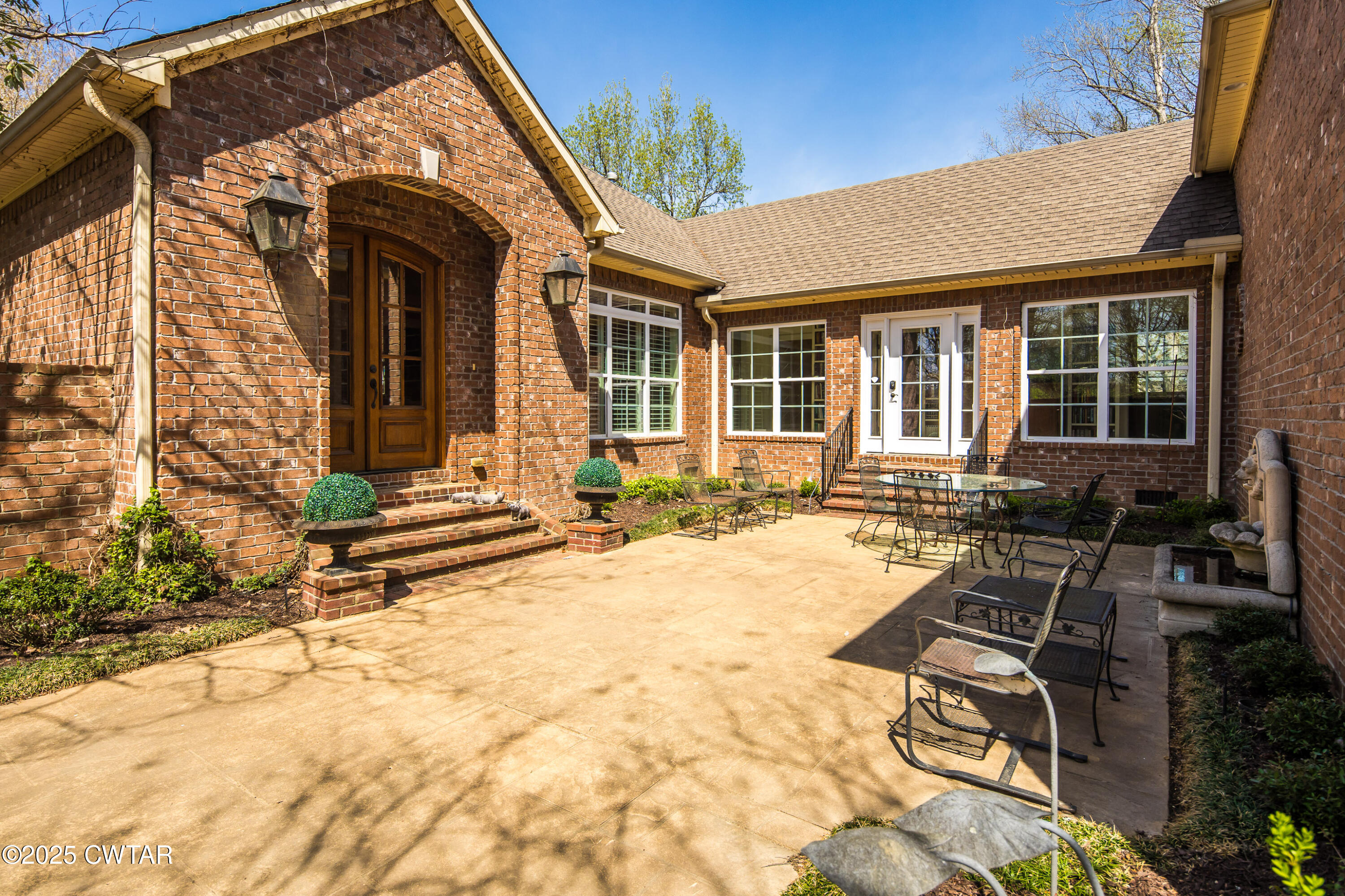 46 Lakeview Road