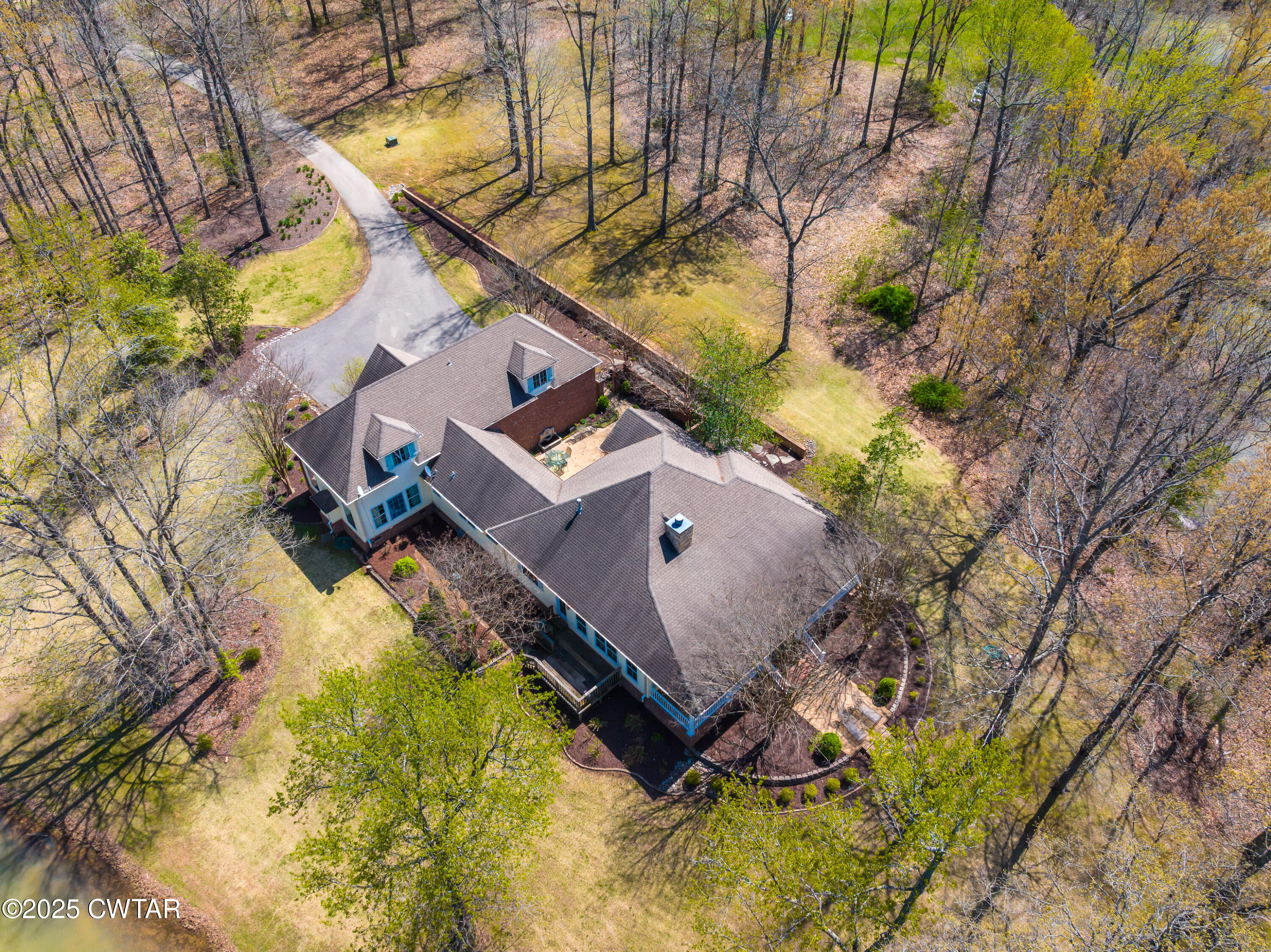 46 Lakeview Road