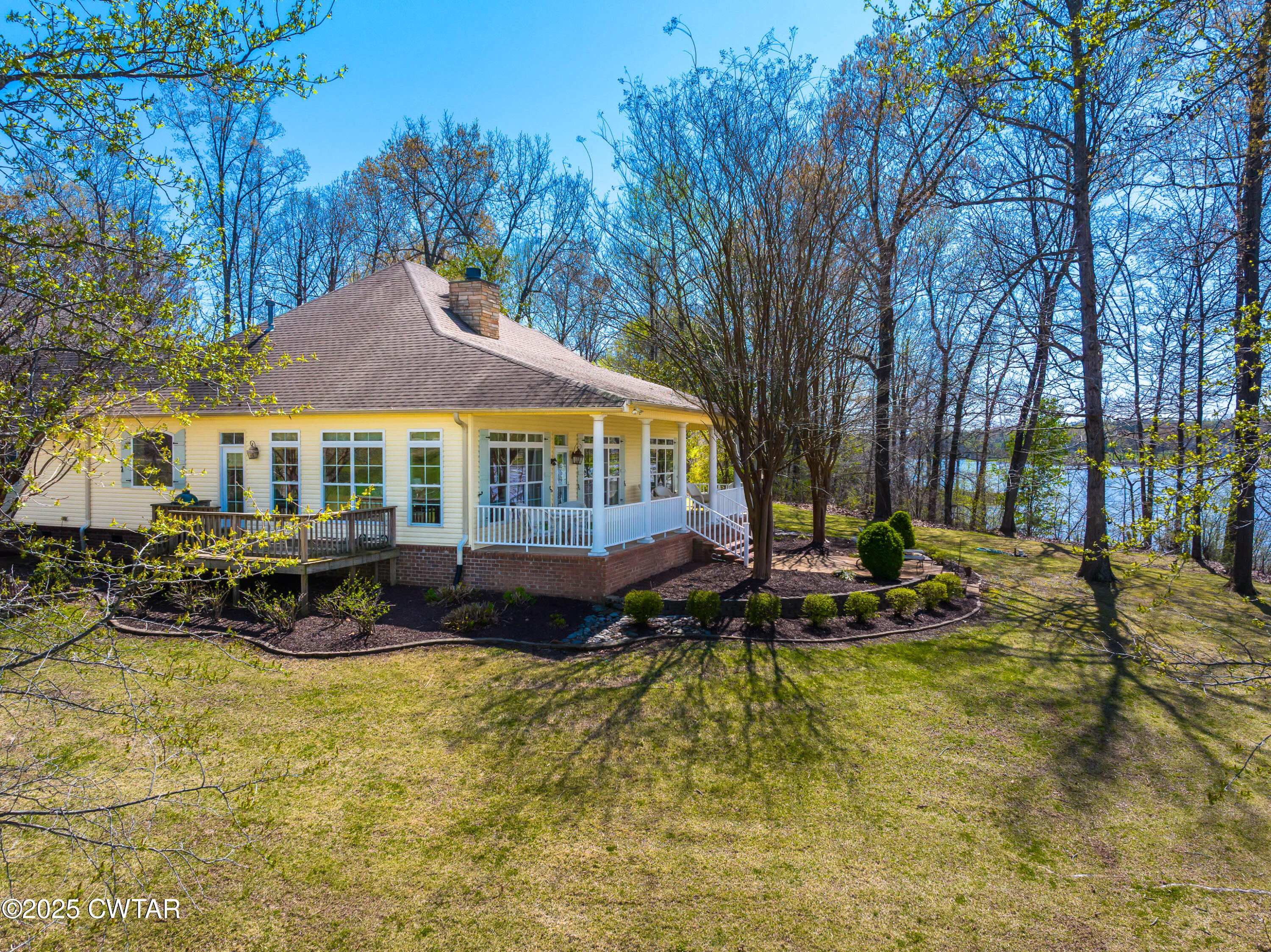 46 Lakeview Road
