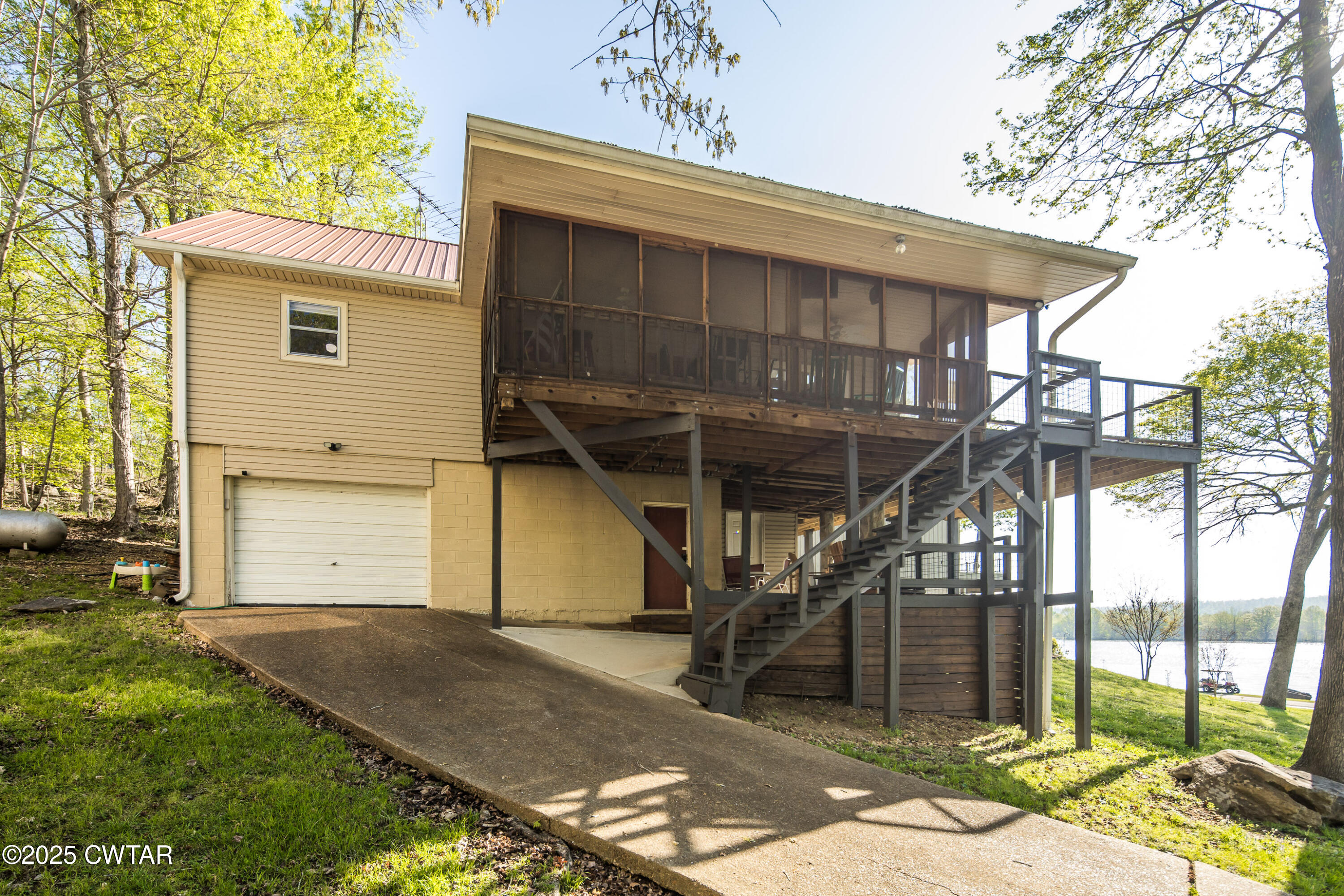 229 Bill Perry Drive