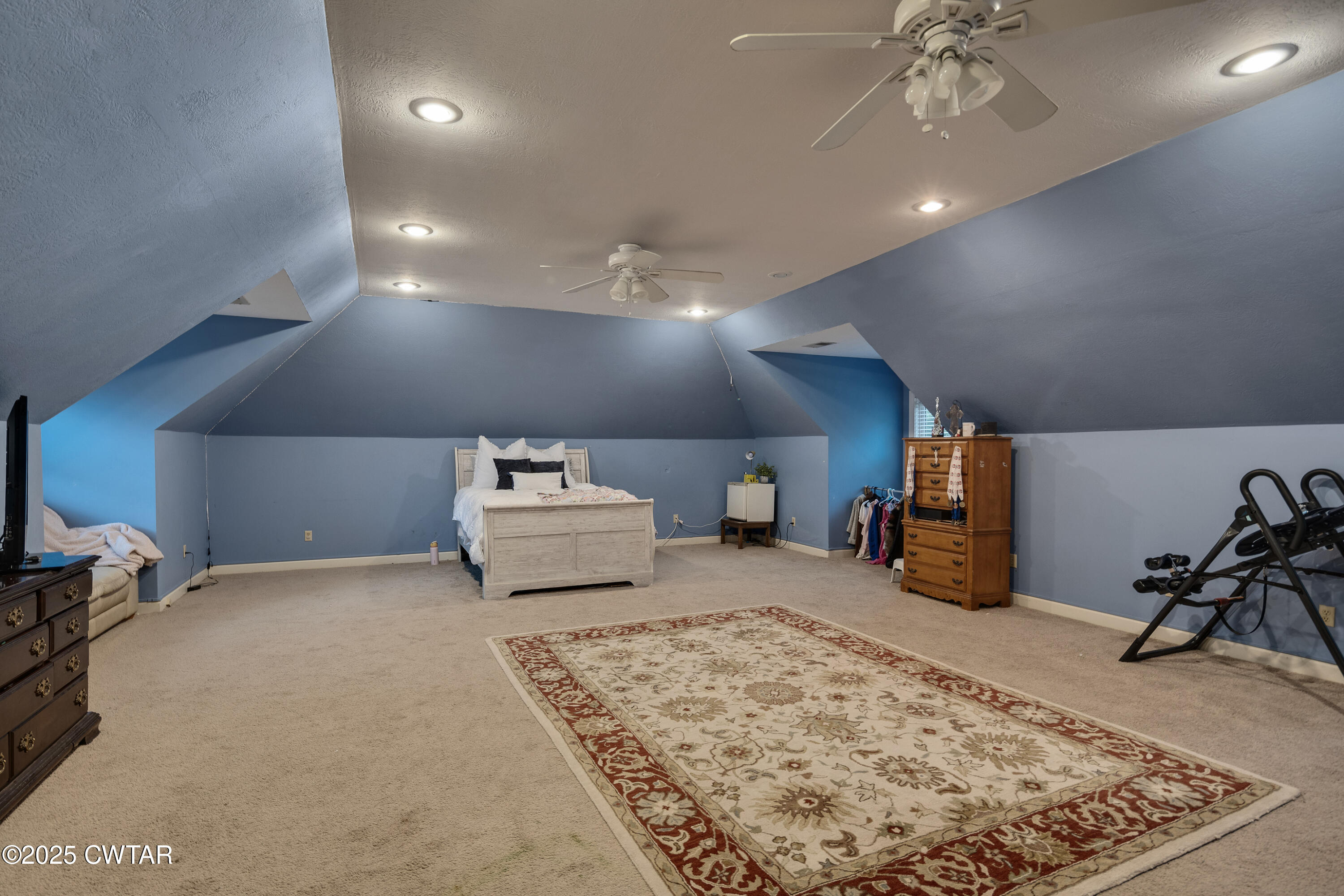 51 Crownpointe Cove