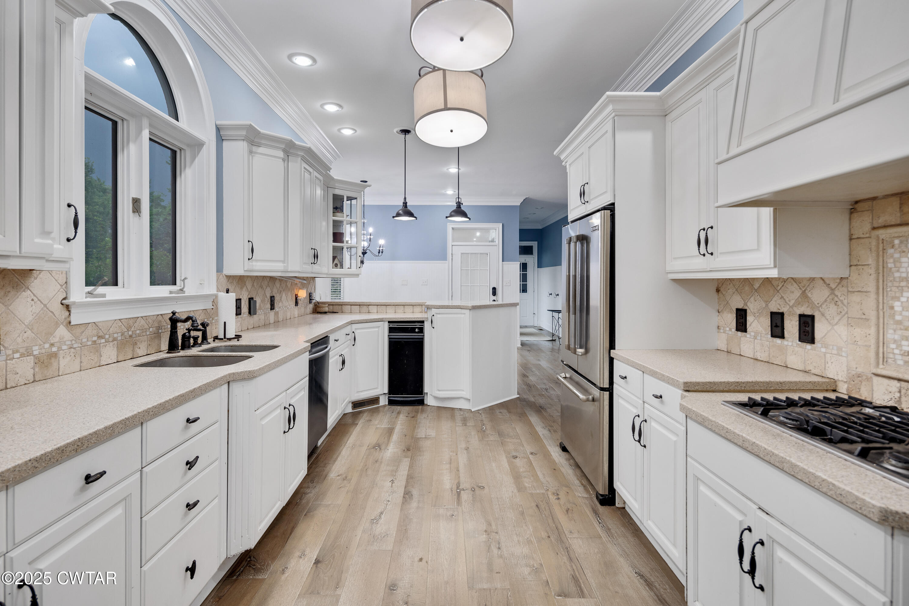 51 Crownpointe Cove