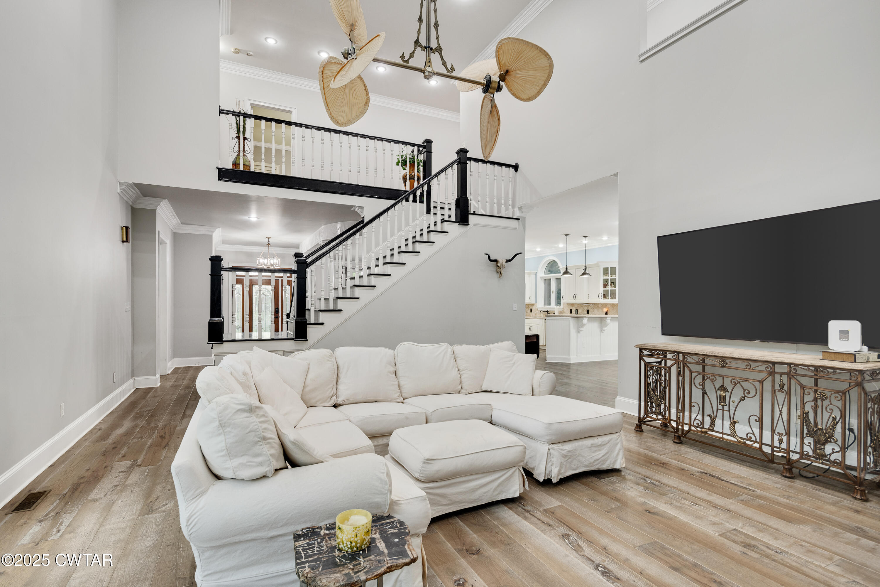 51 Crownpointe Cove