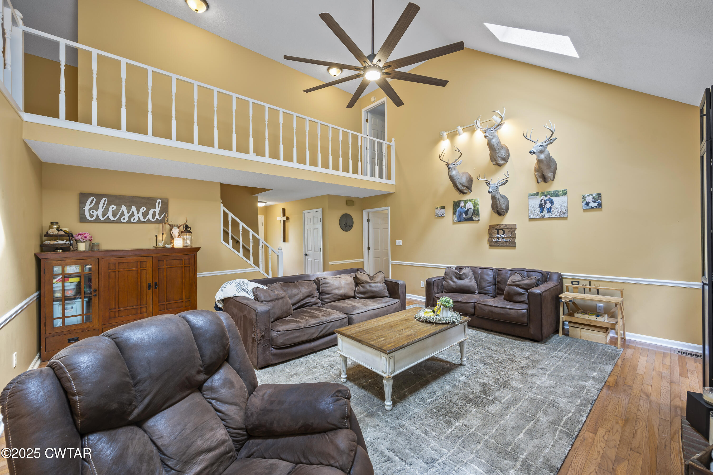 425 Deer View Lane