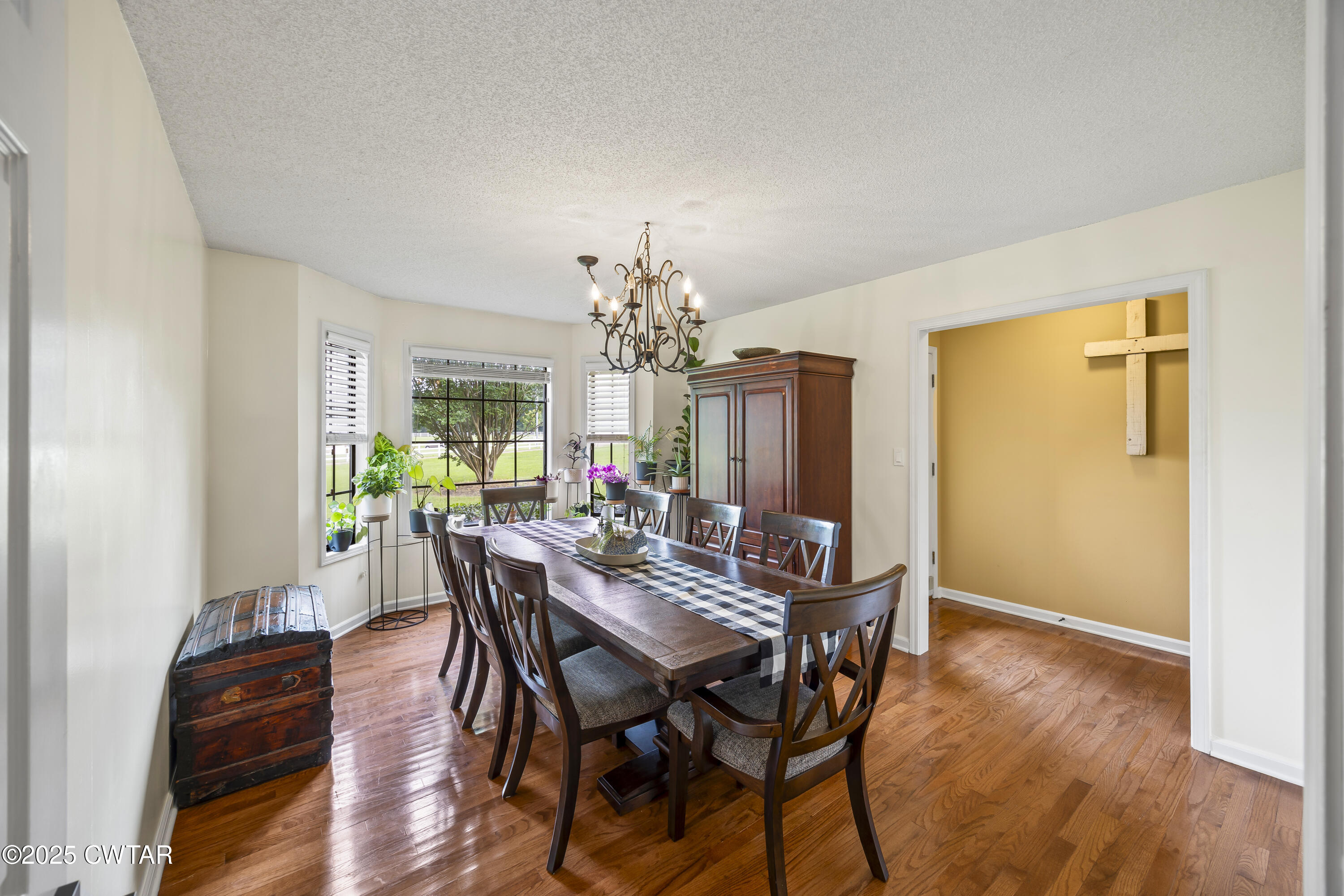 425 Deer View Lane