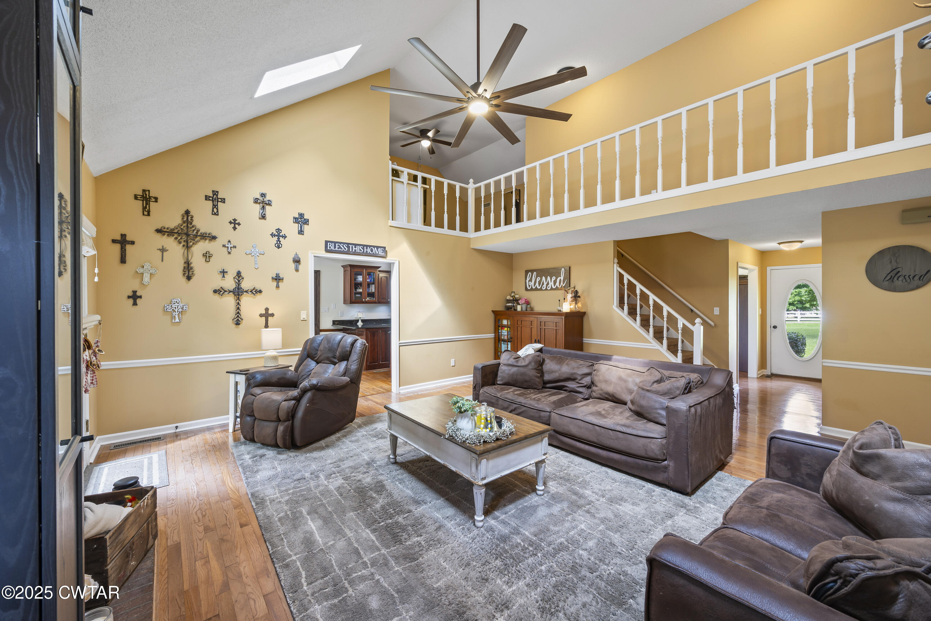 425 Deer View Lane