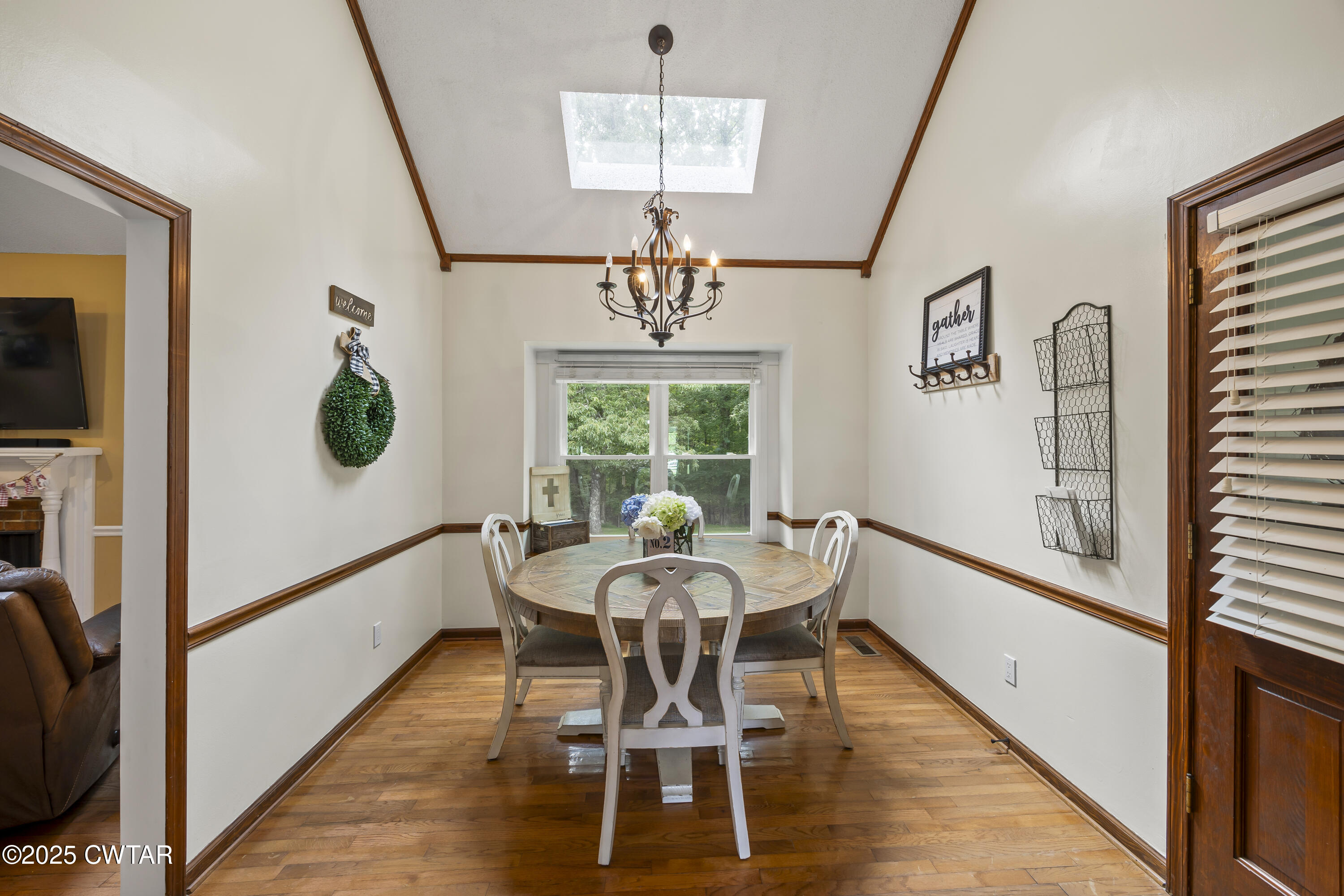 425 Deer View Lane