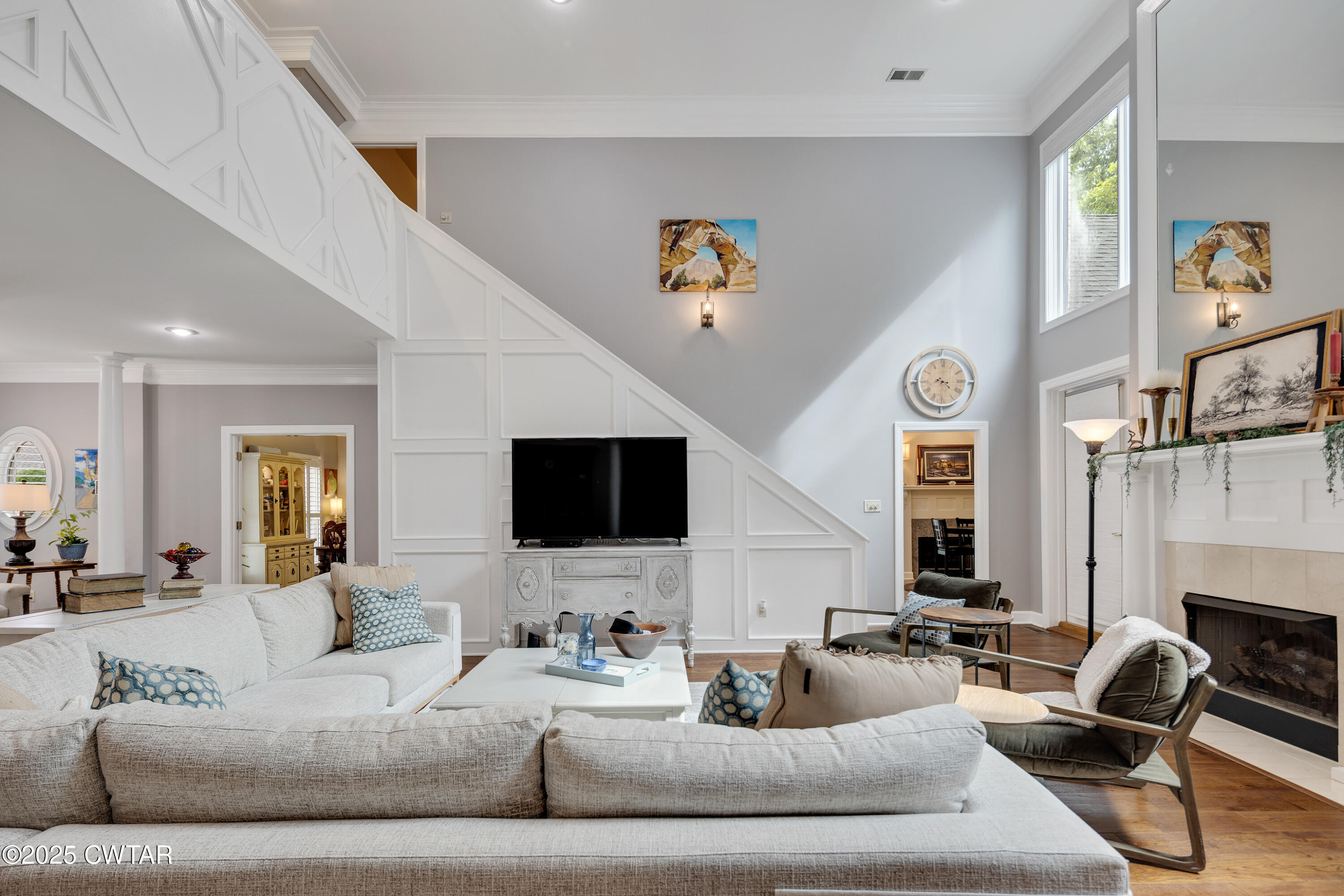 32 Torrey Pines Drive