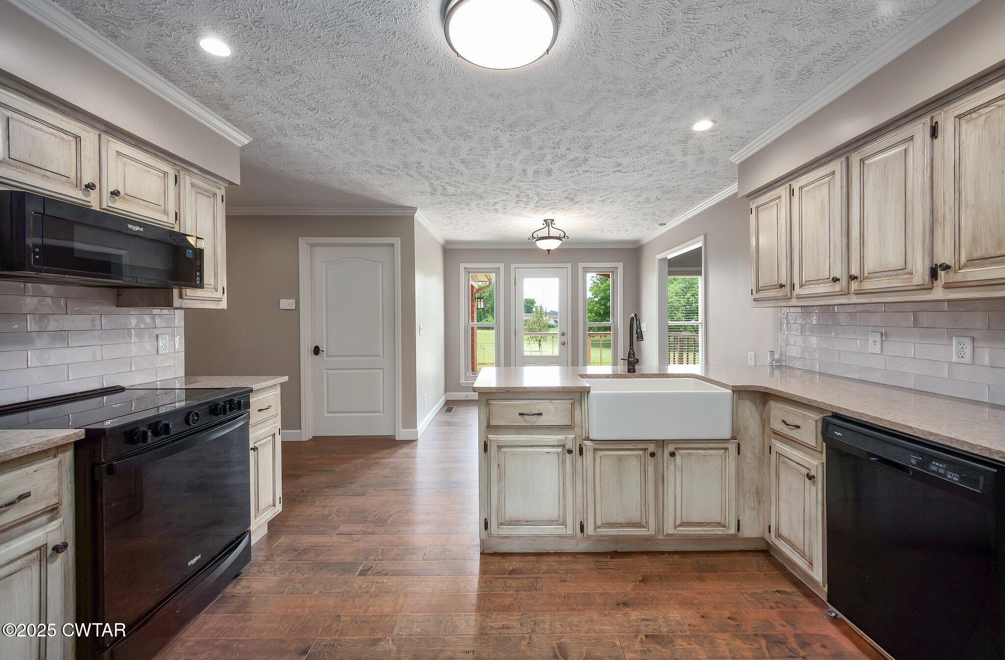225 Westover Road