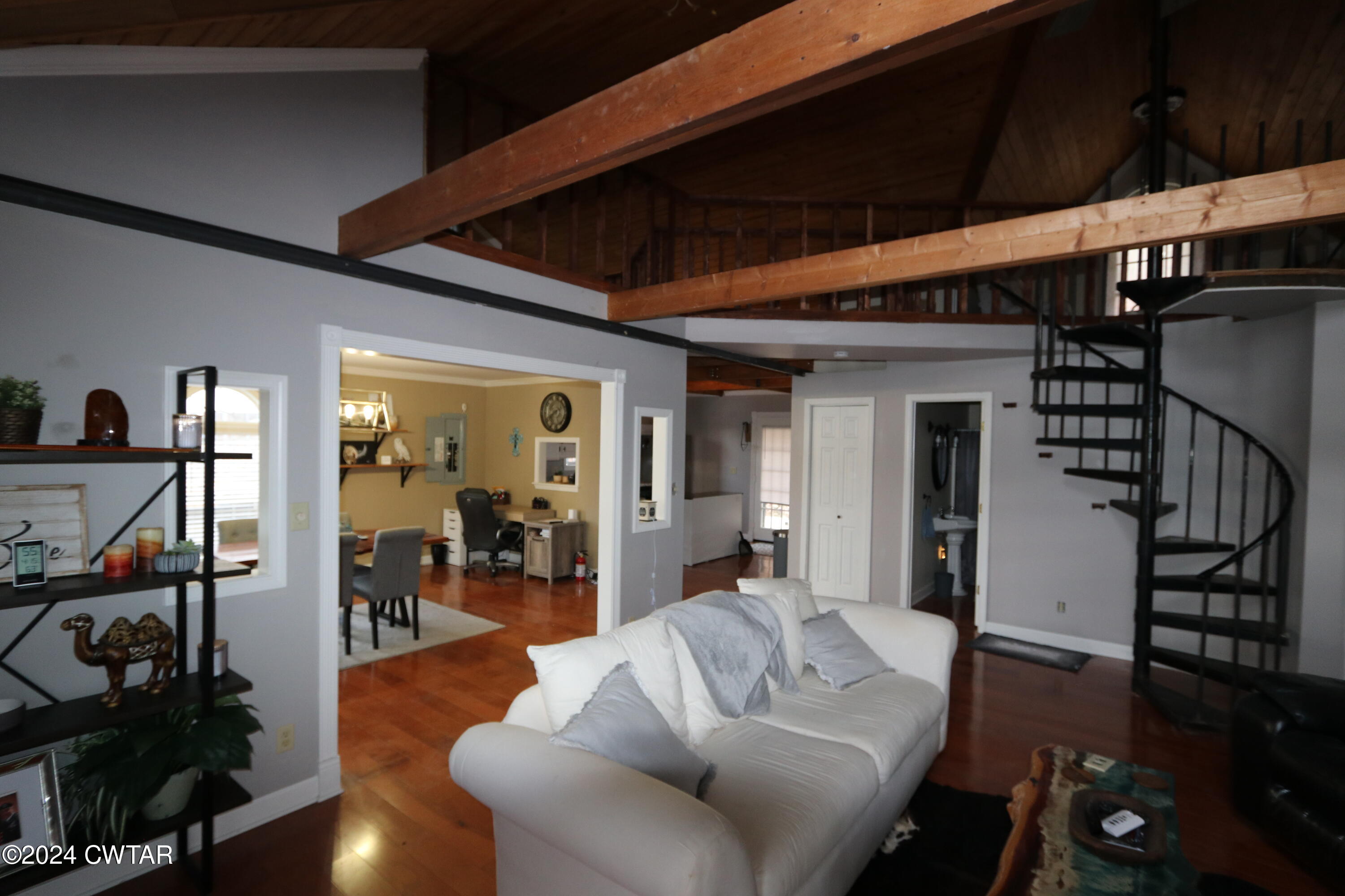 705 Perryville Road