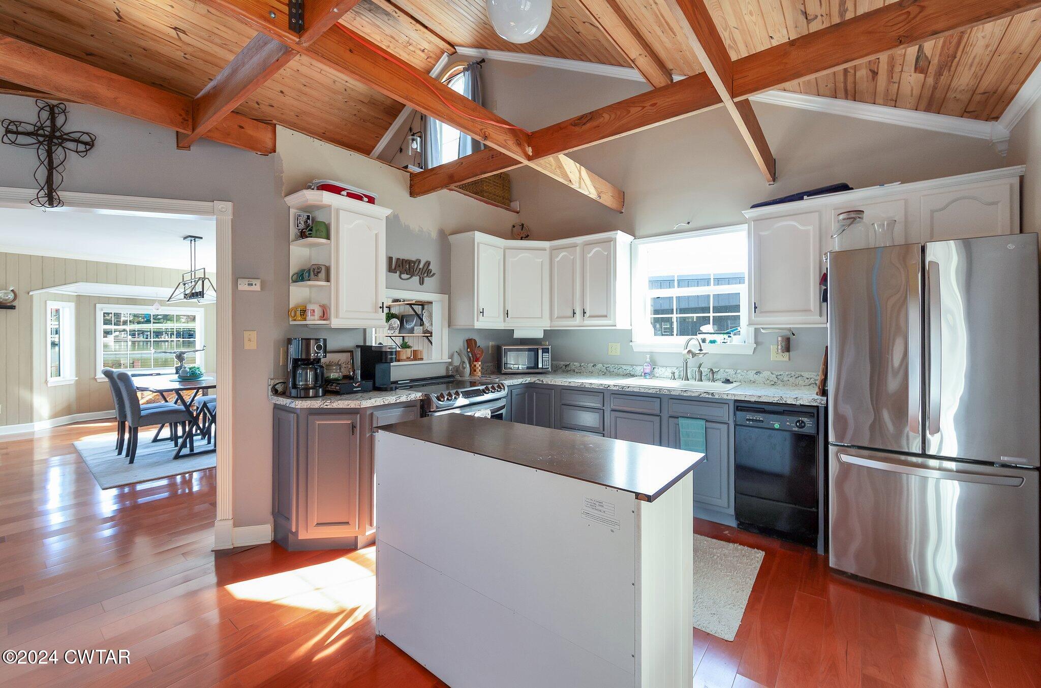 705 Perryville Road