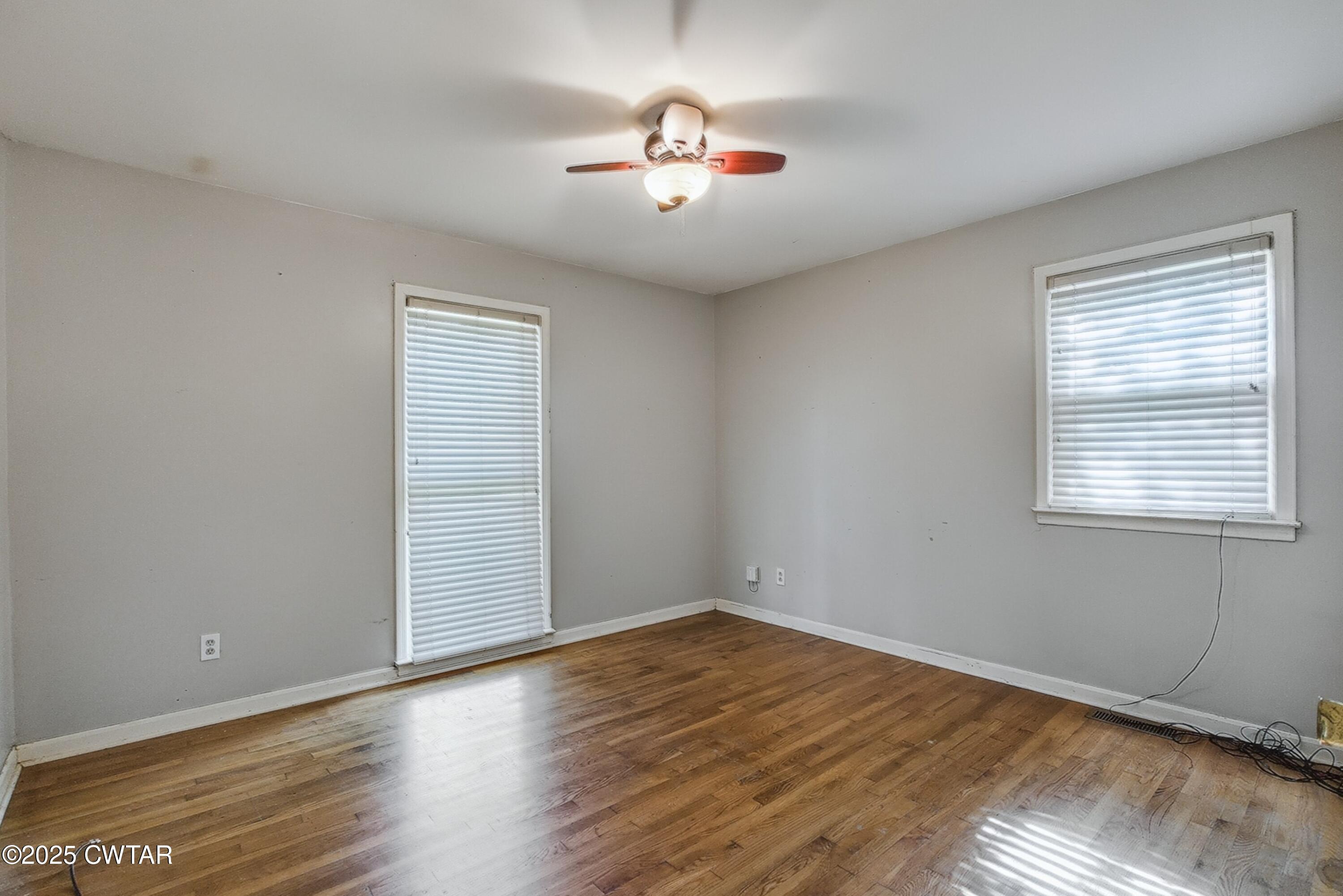 75 Fieldcrest Drive