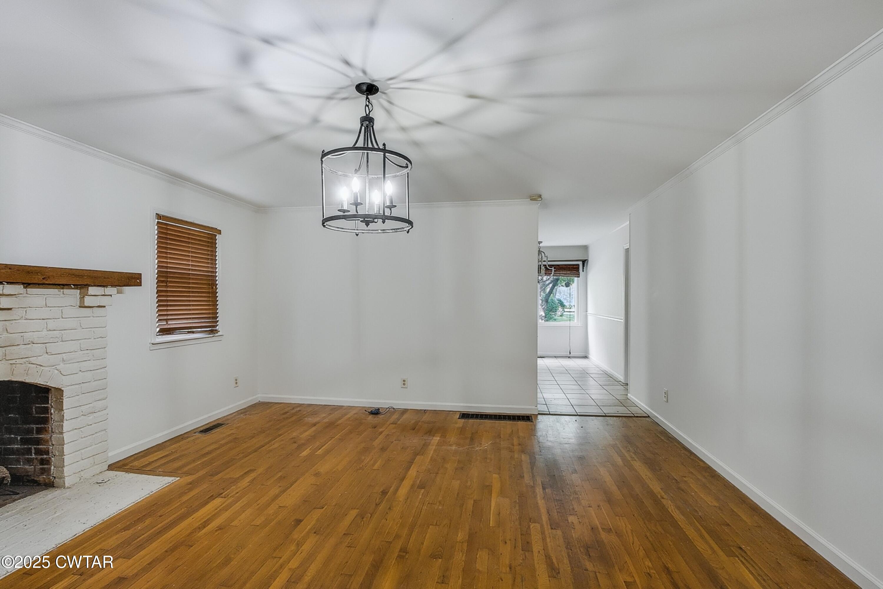 75 Fieldcrest Drive