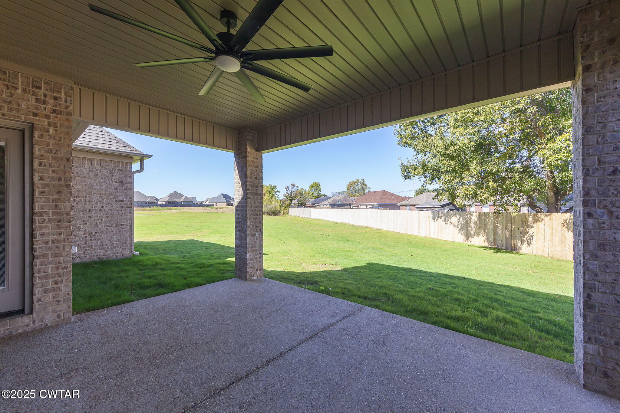 24 Enoch Cove