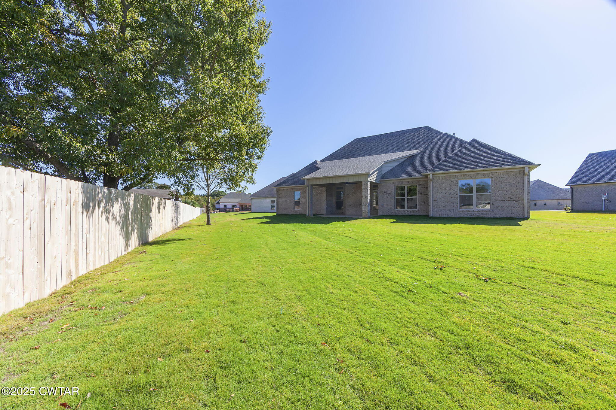 24 Enoch Cove
