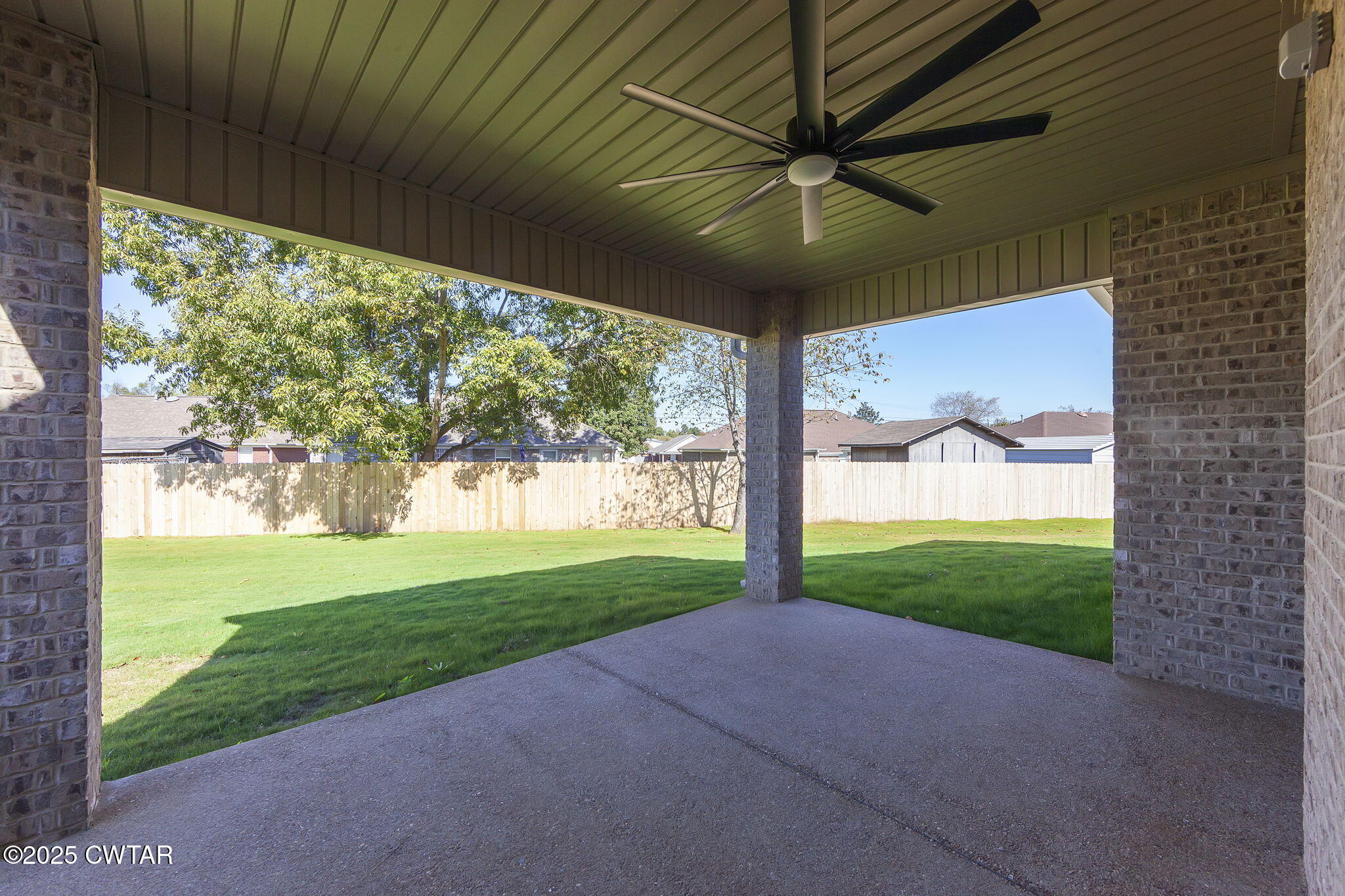 24 Enoch Cove