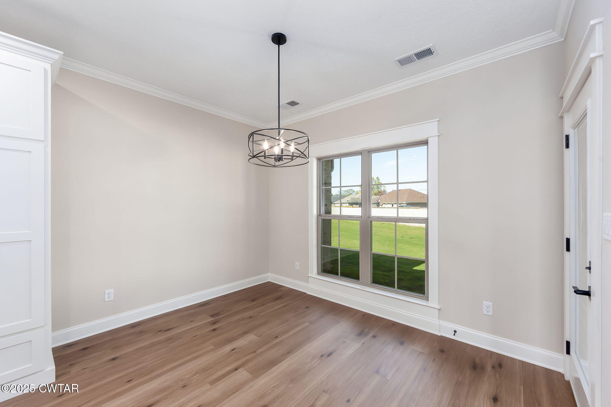 24 Enoch Cove