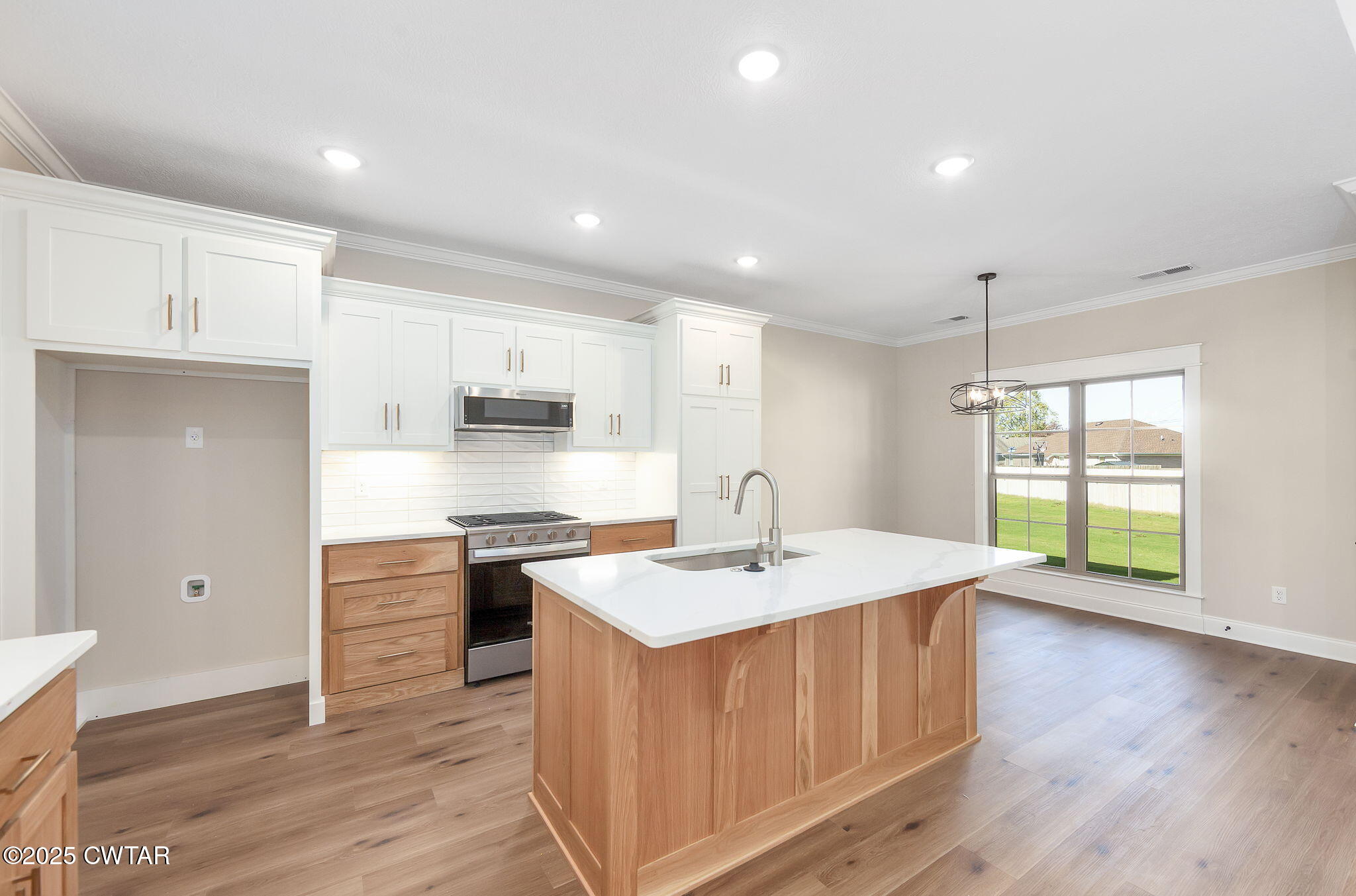 24 Enoch Cove