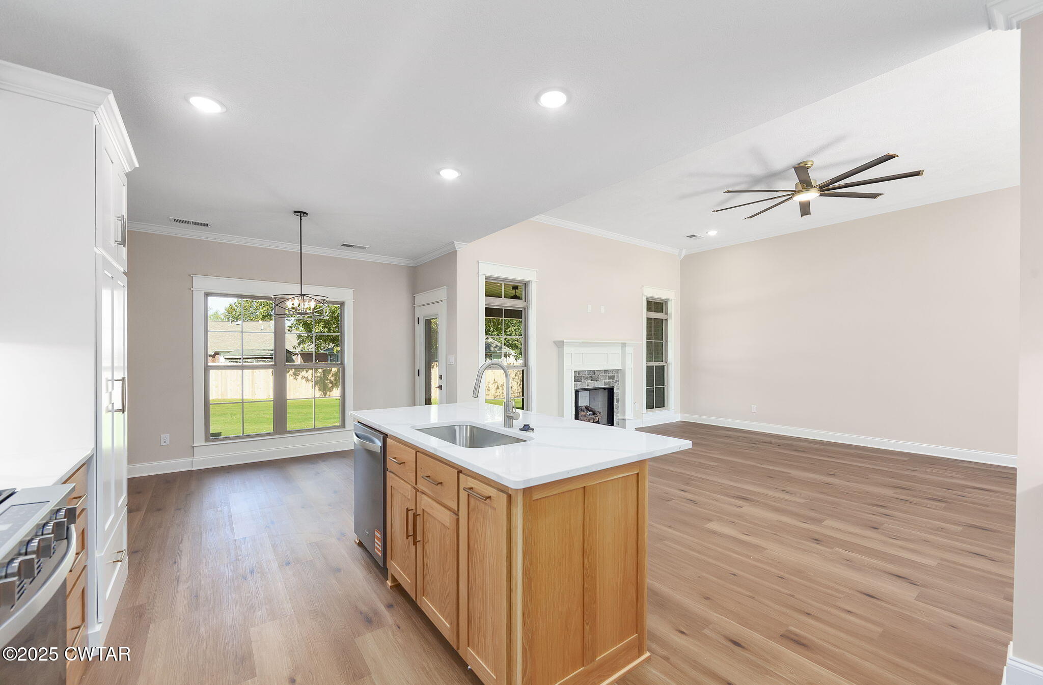 24 Enoch Cove