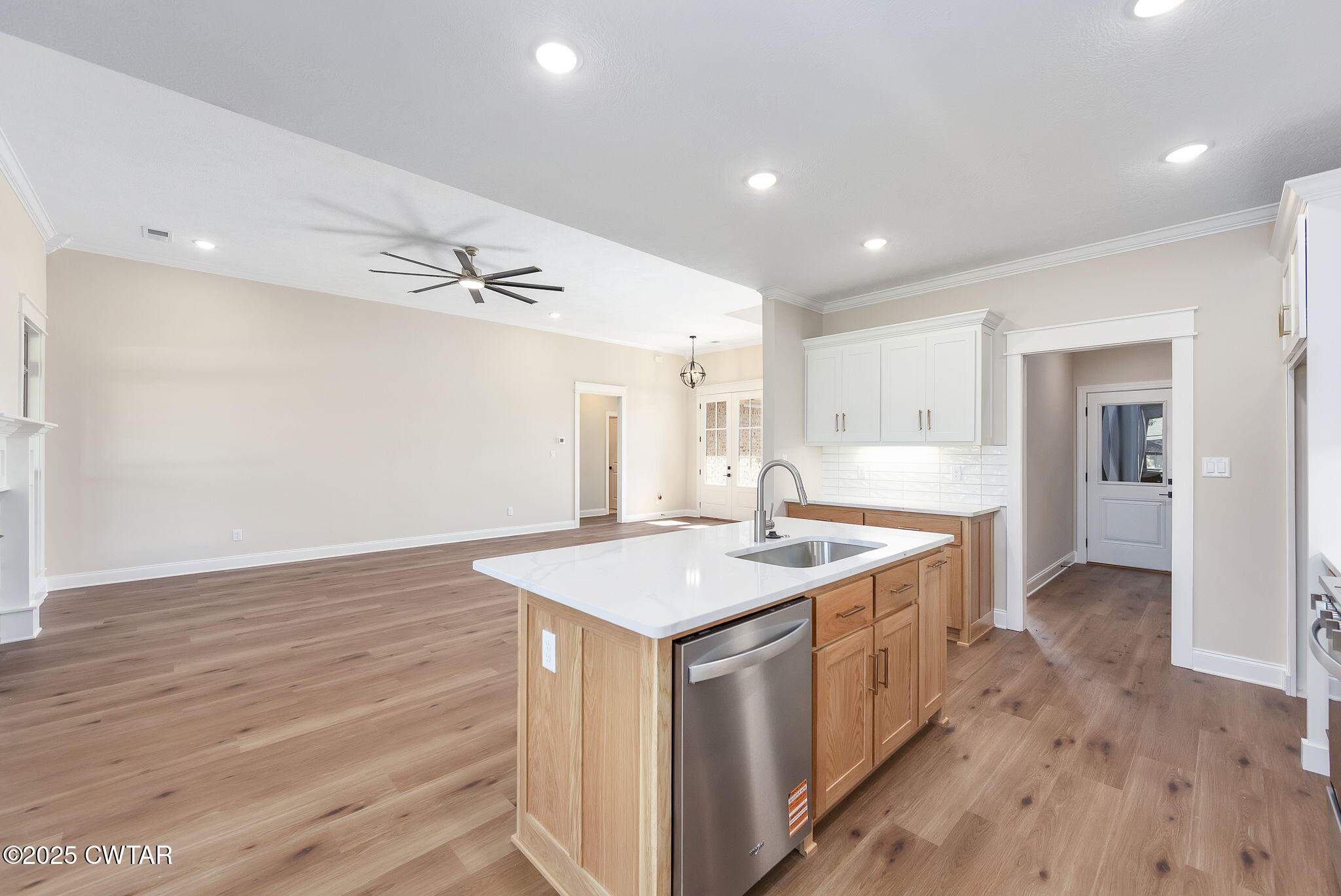 24 Enoch Cove