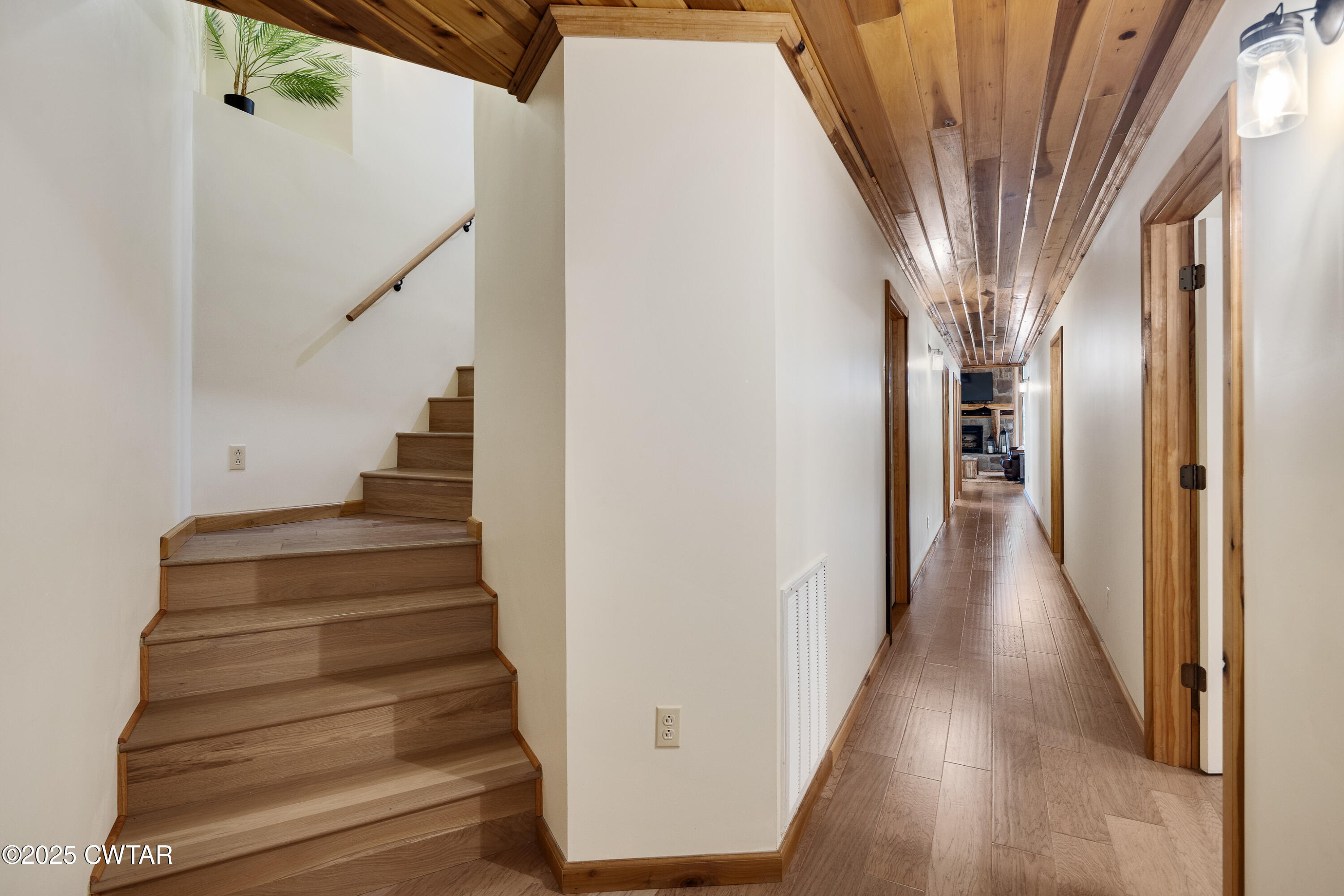 160 Lakeshore Drive