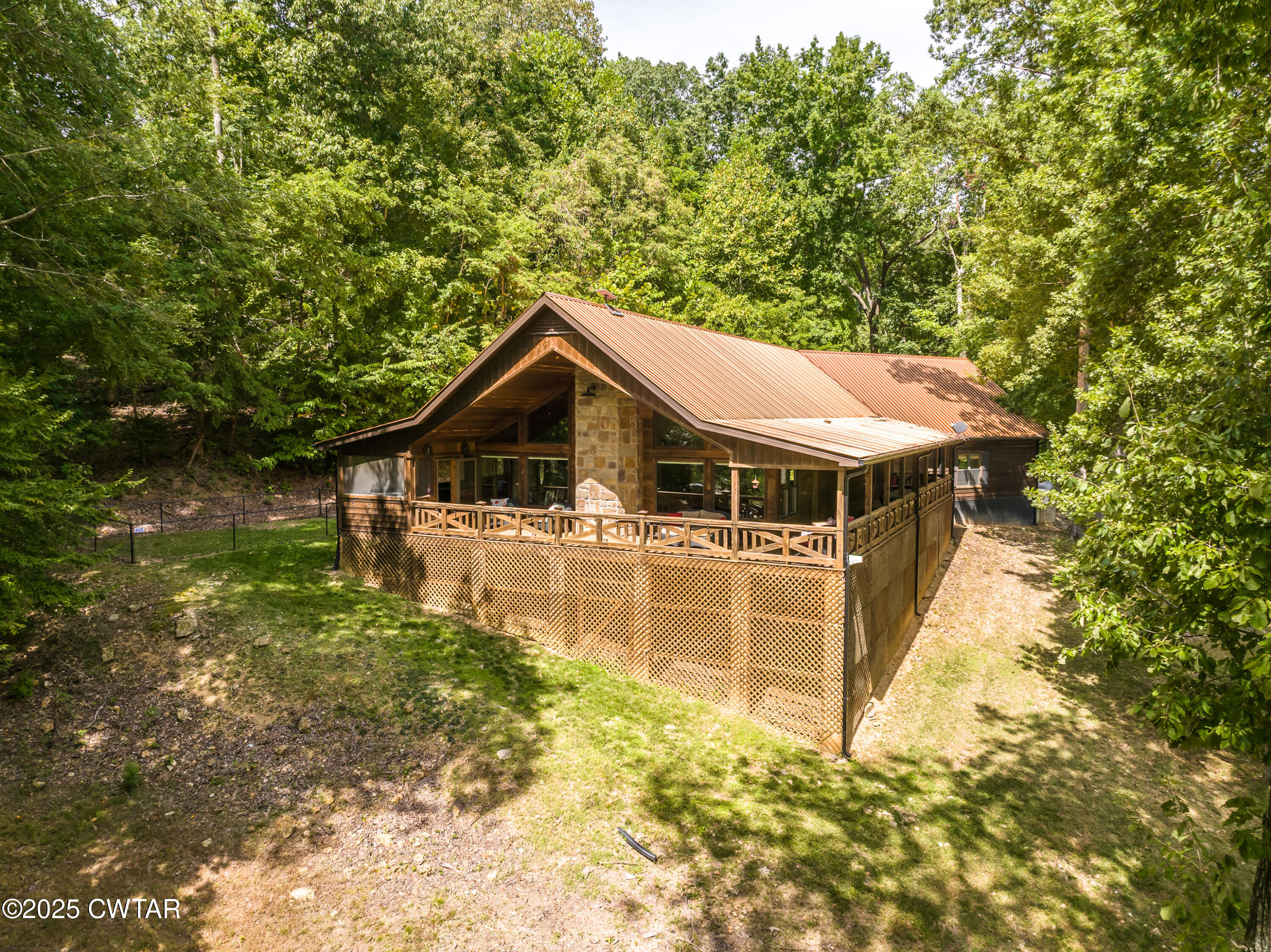 160 Lakeshore Drive