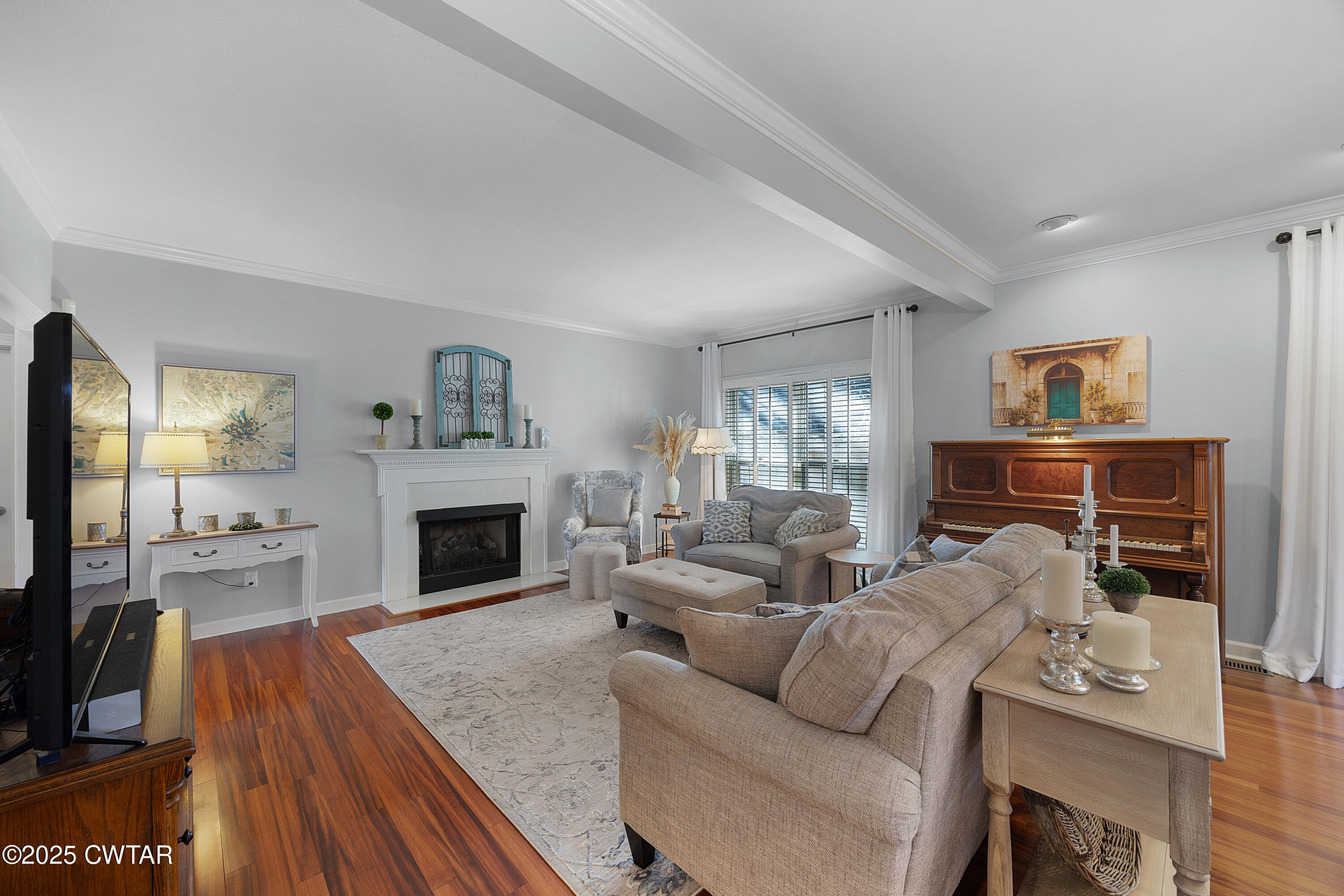 21 Broadmoor