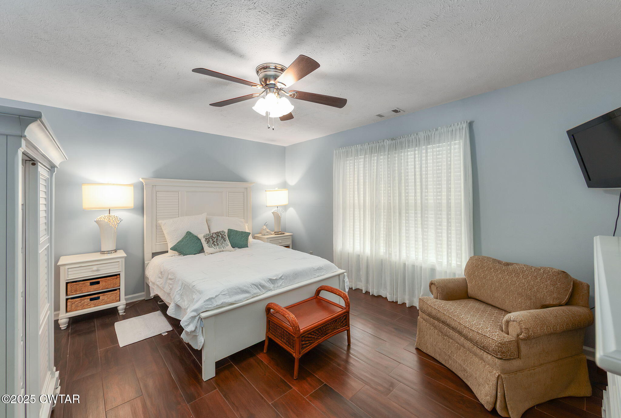 114 Falcon Cove