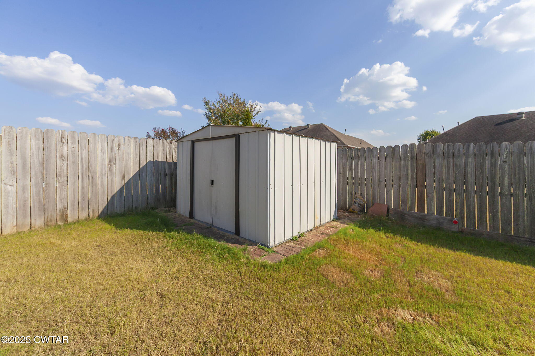 16 Birch Hollow Lane