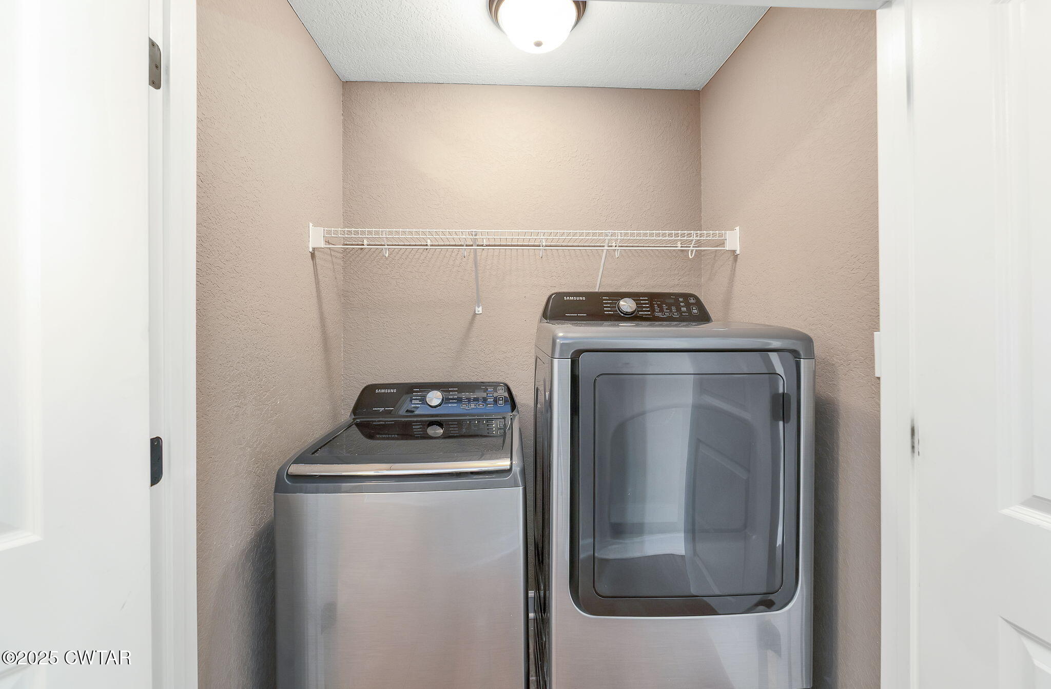 16 Birch Hollow Lane