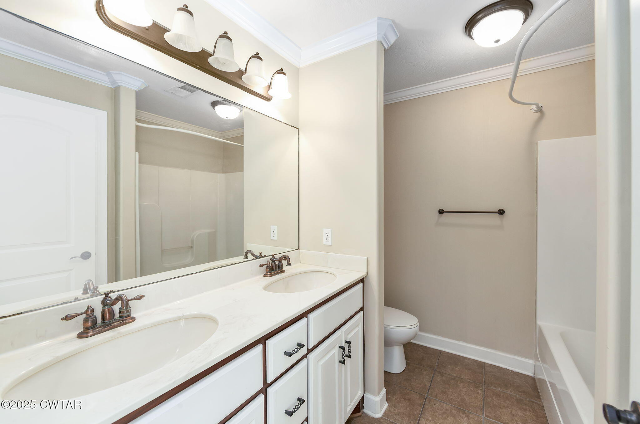 16 Birch Hollow Lane