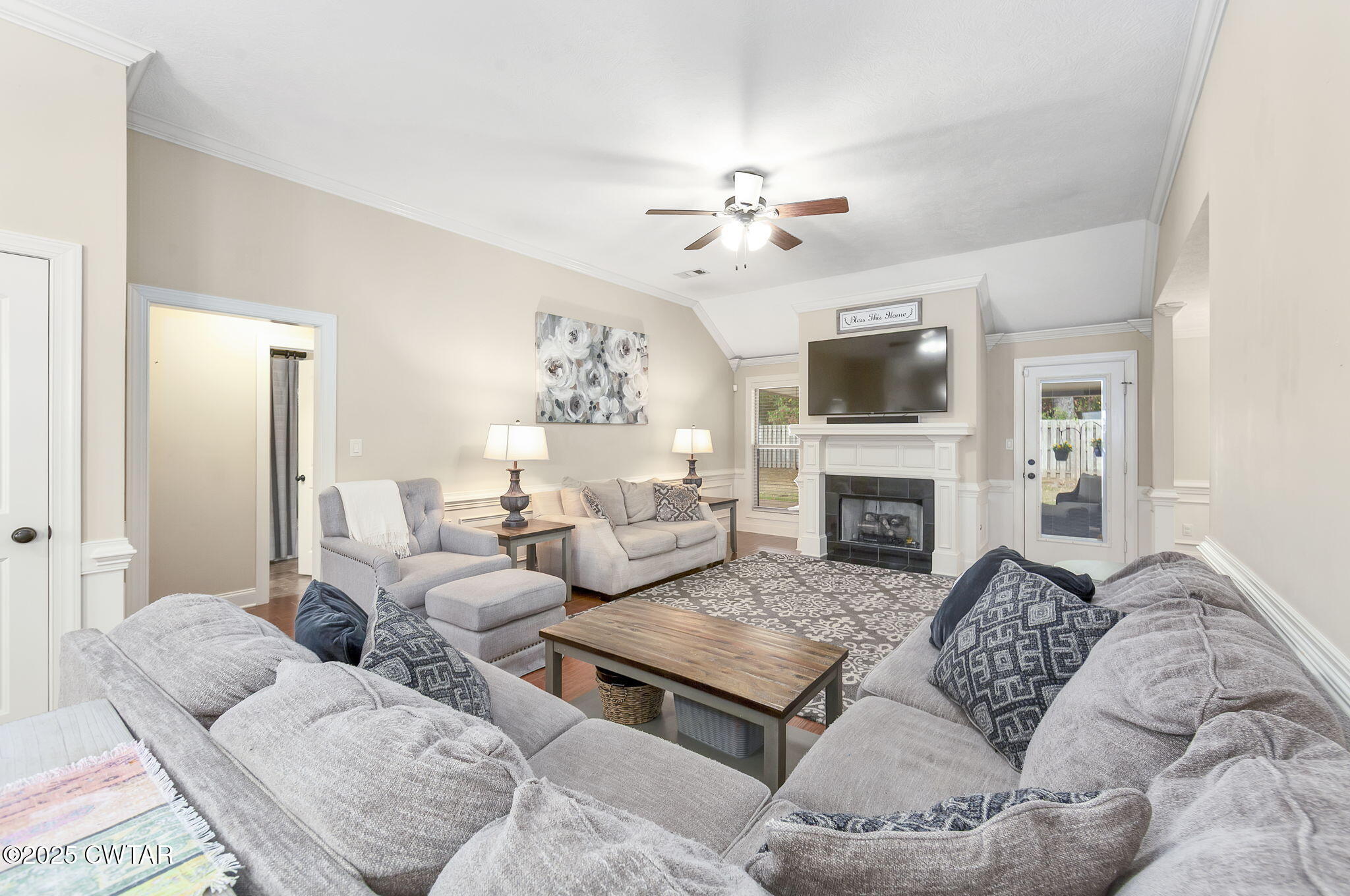 36 Hawk Meadow Cove
