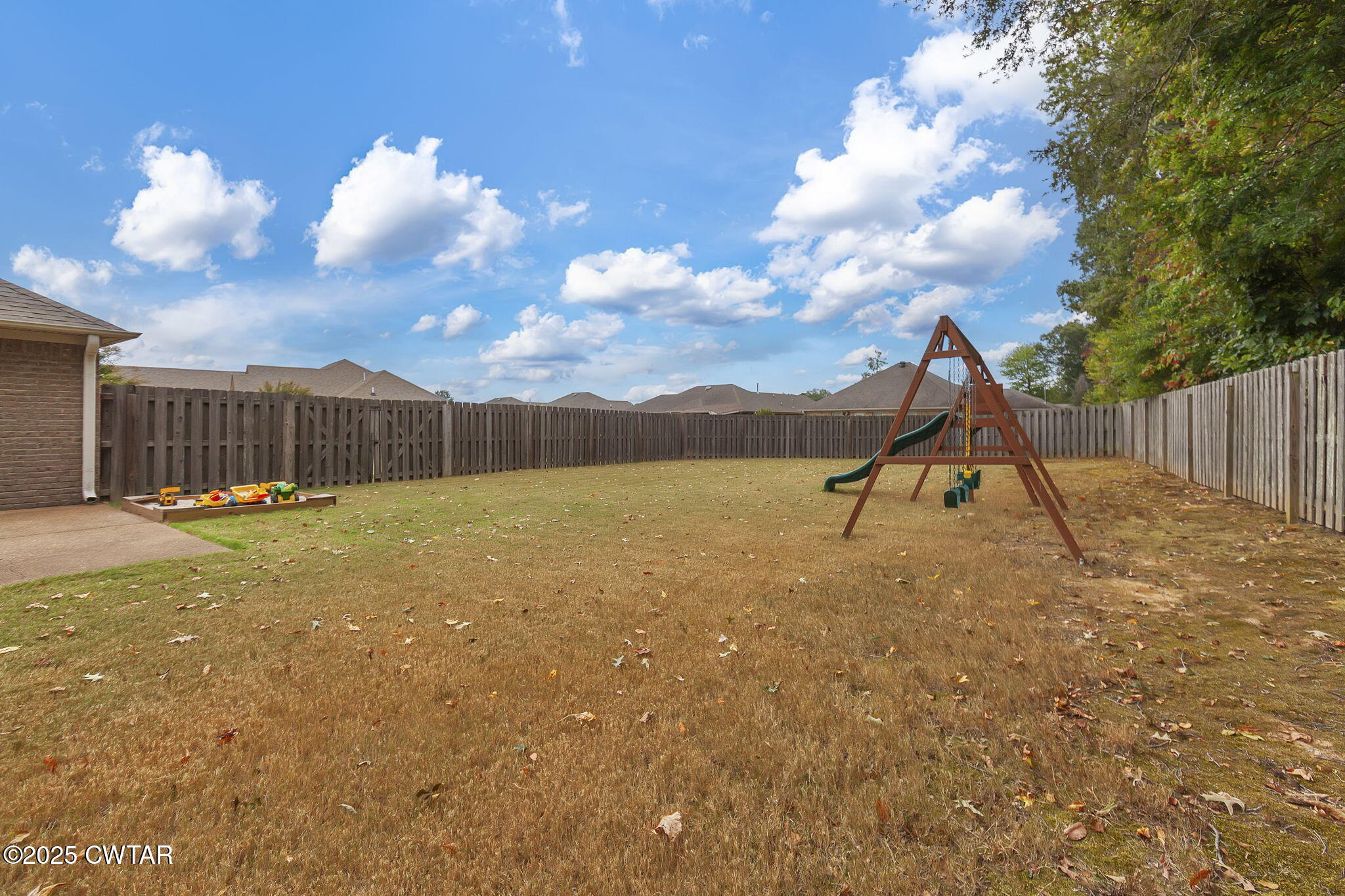 36 Hawk Meadow Cove