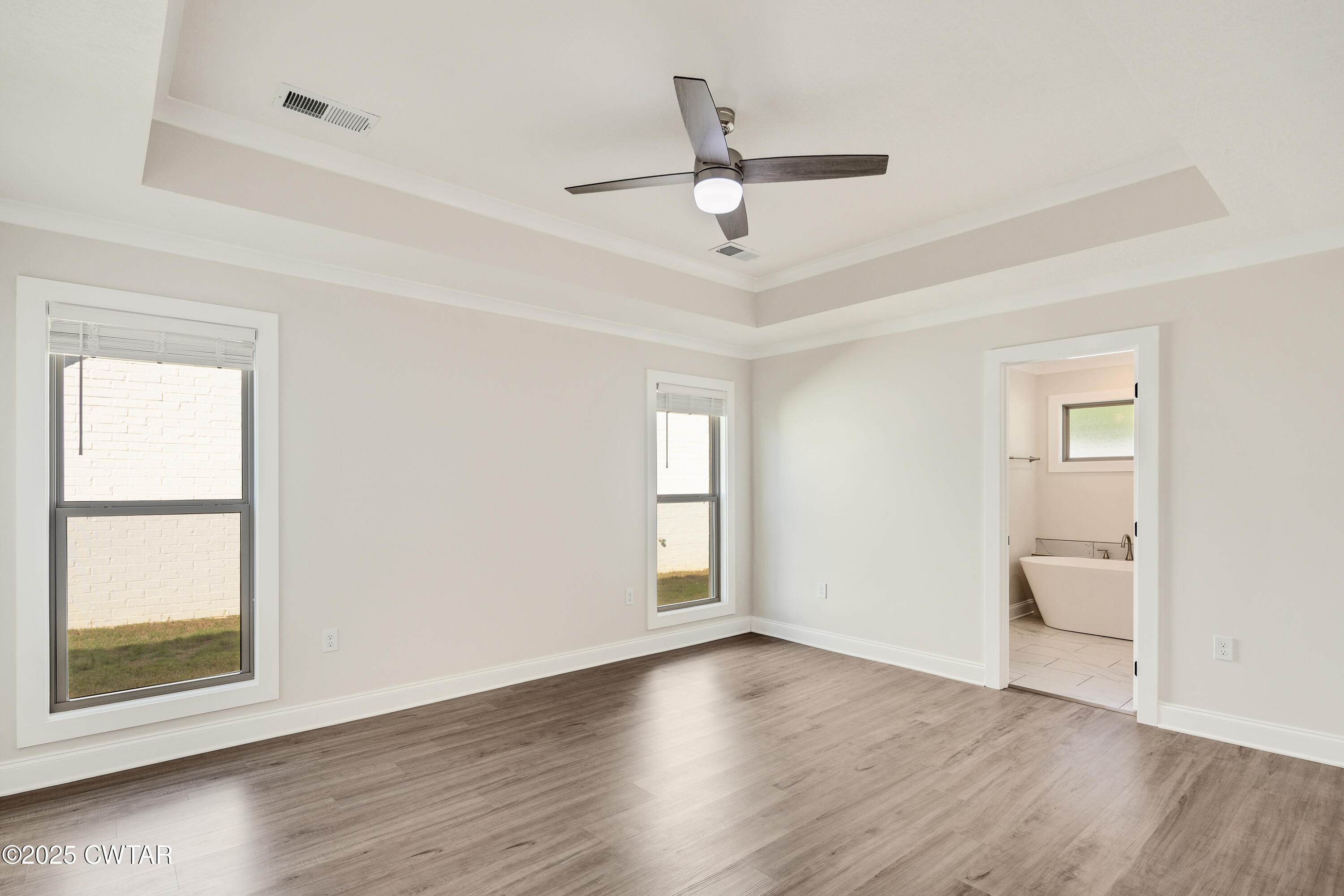 18 Kingston Crk Drive