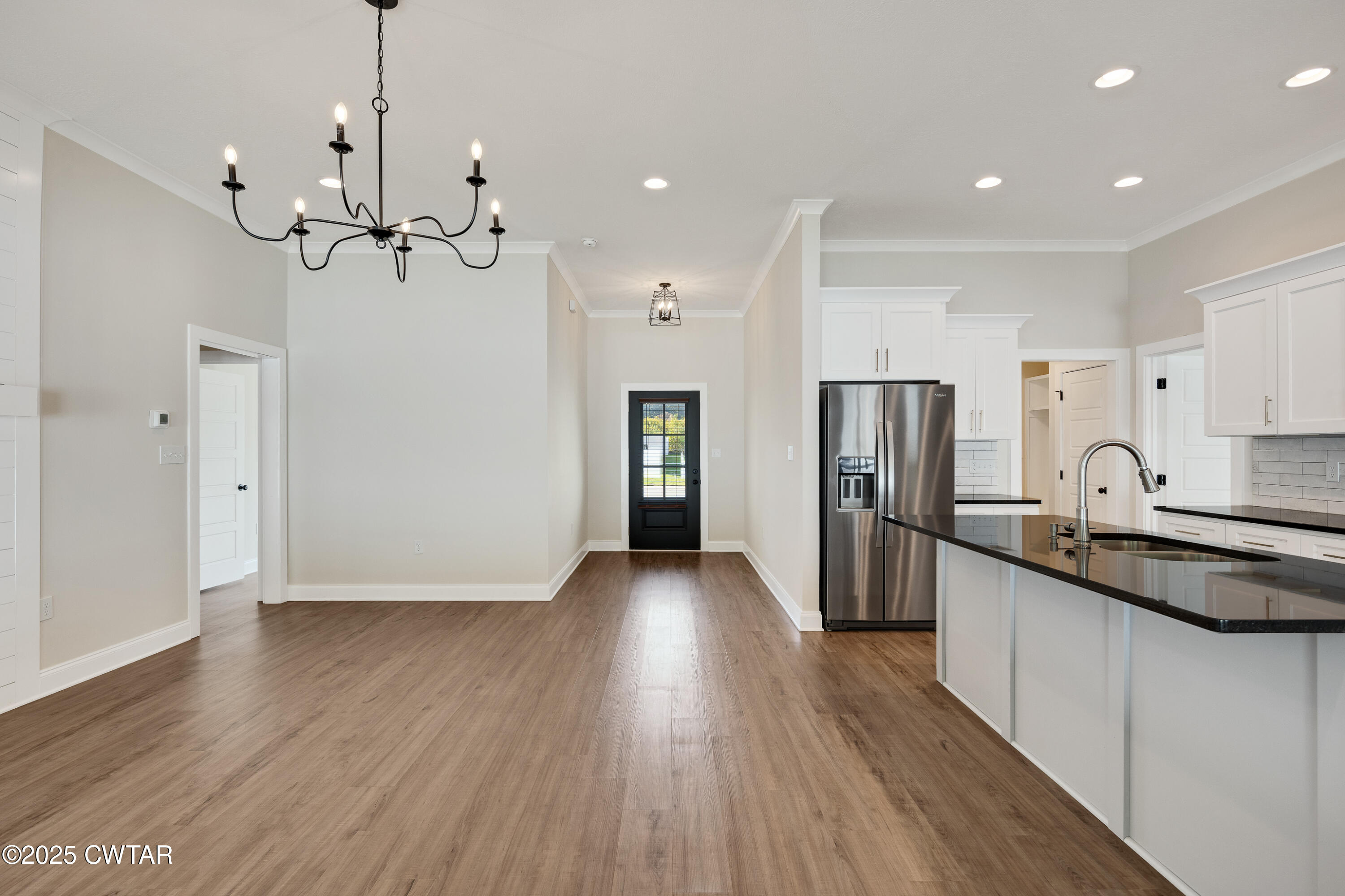 18 Kingston Crk Drive