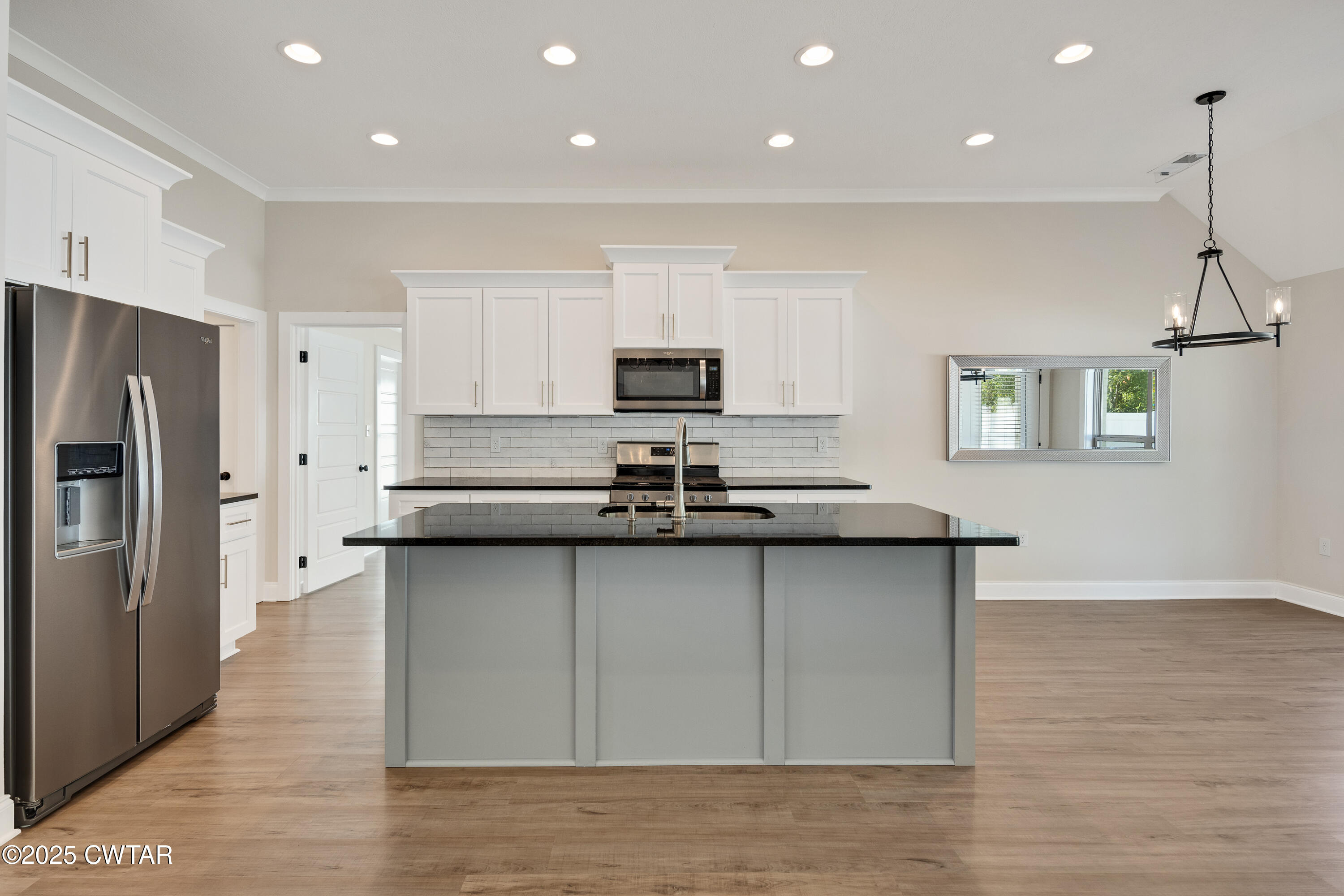 18 Kingston Crk Drive