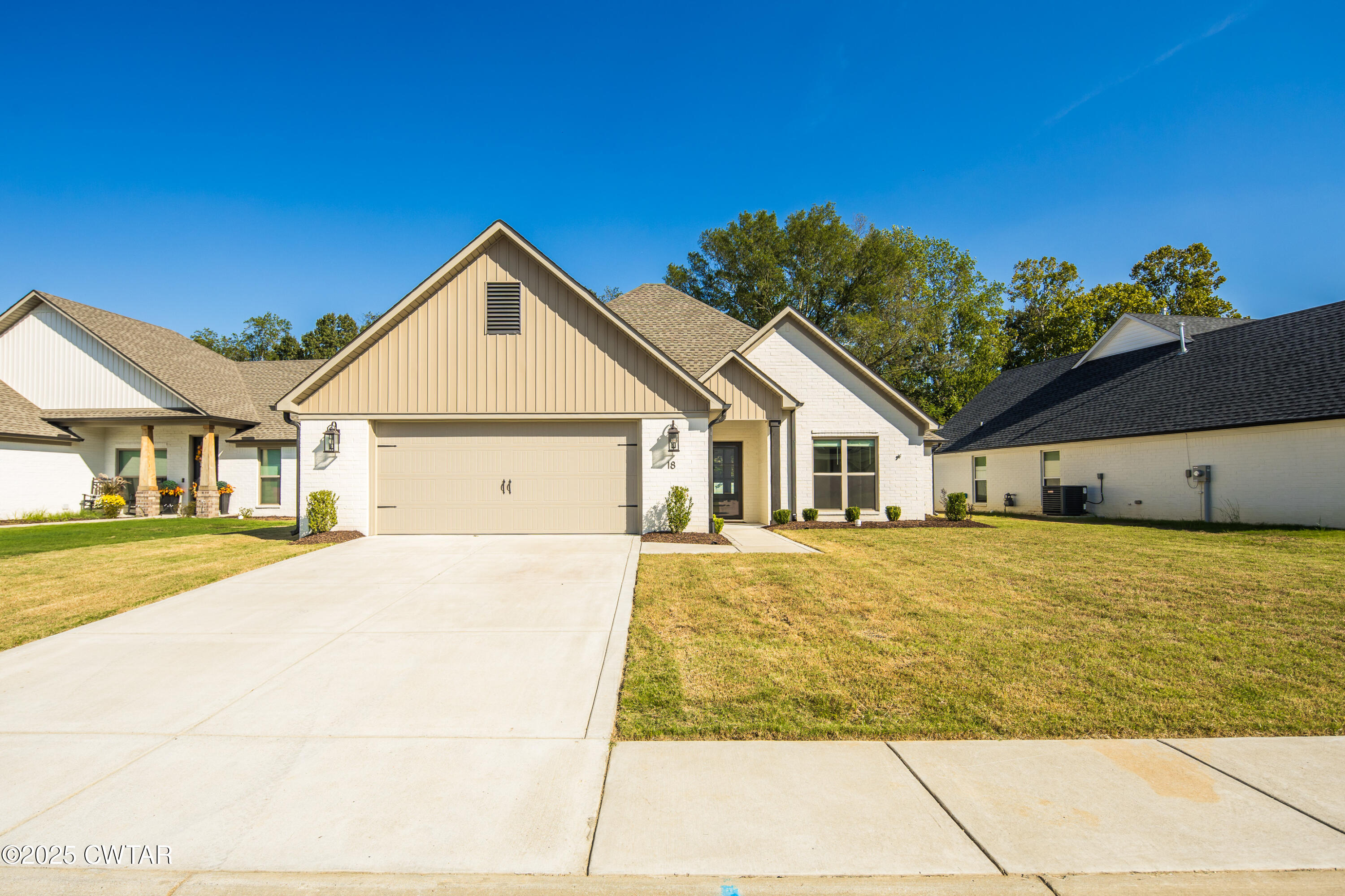 18 Kingston Crk Drive