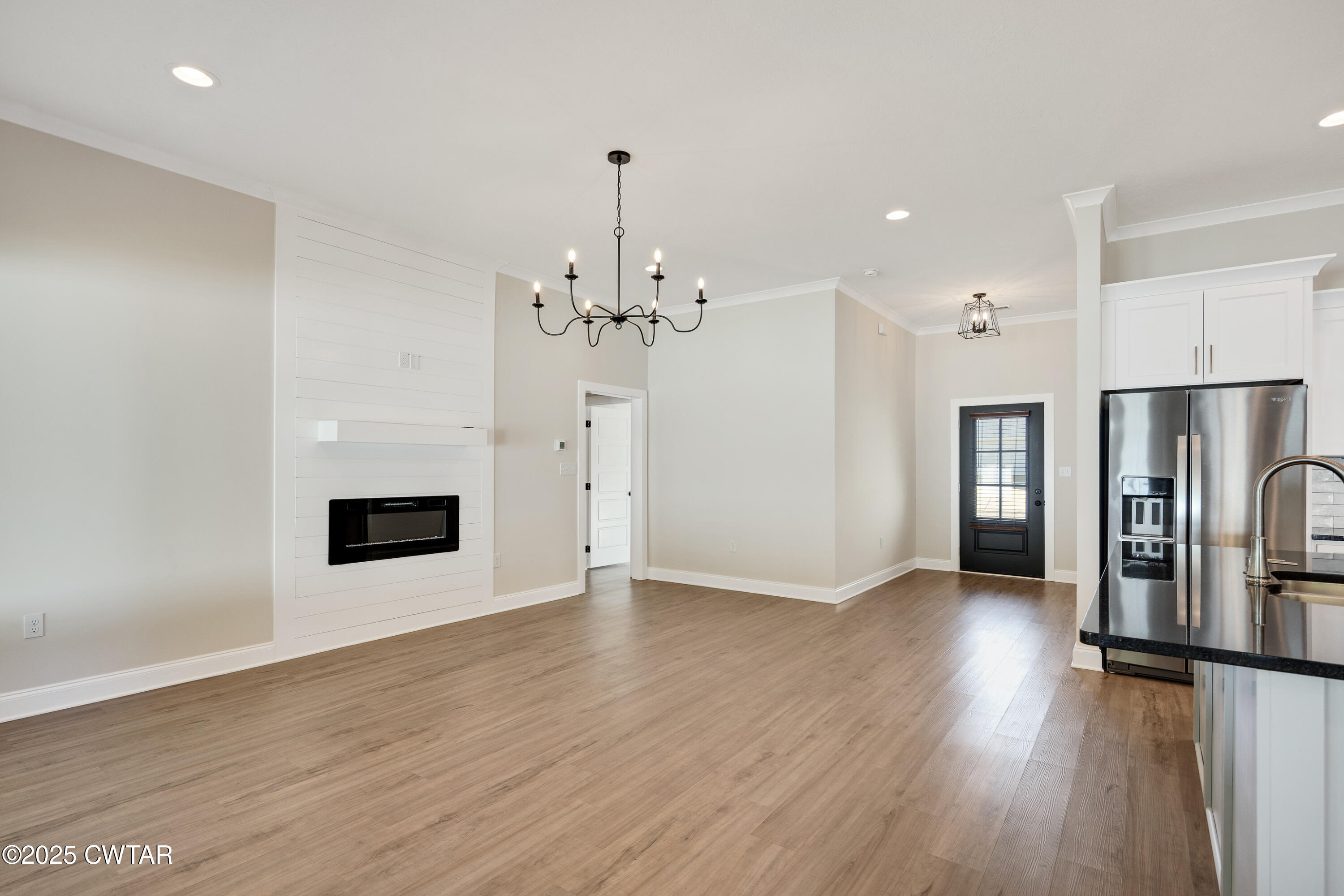 18 Kingston Crk Drive