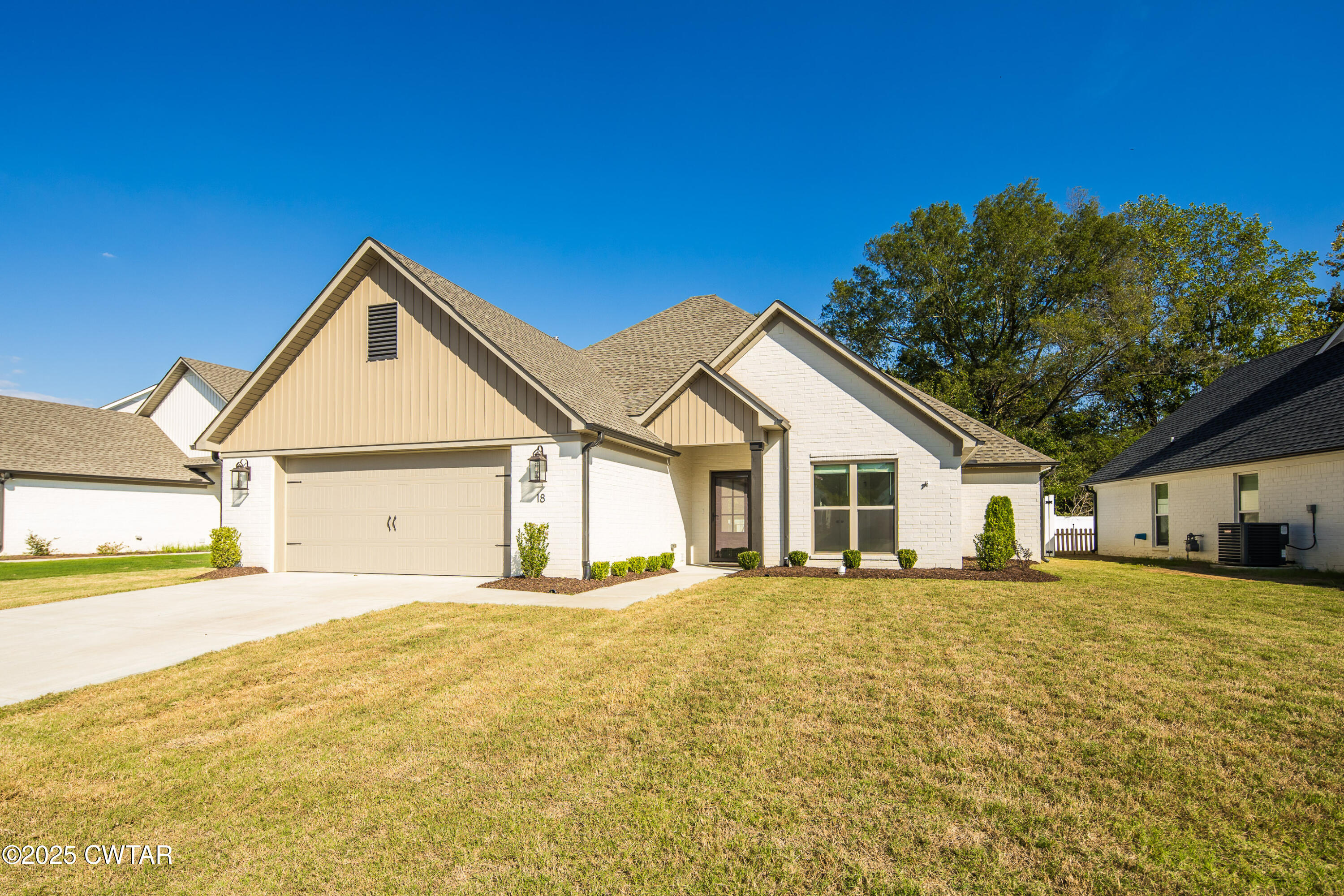 18 Kingston Crk Drive