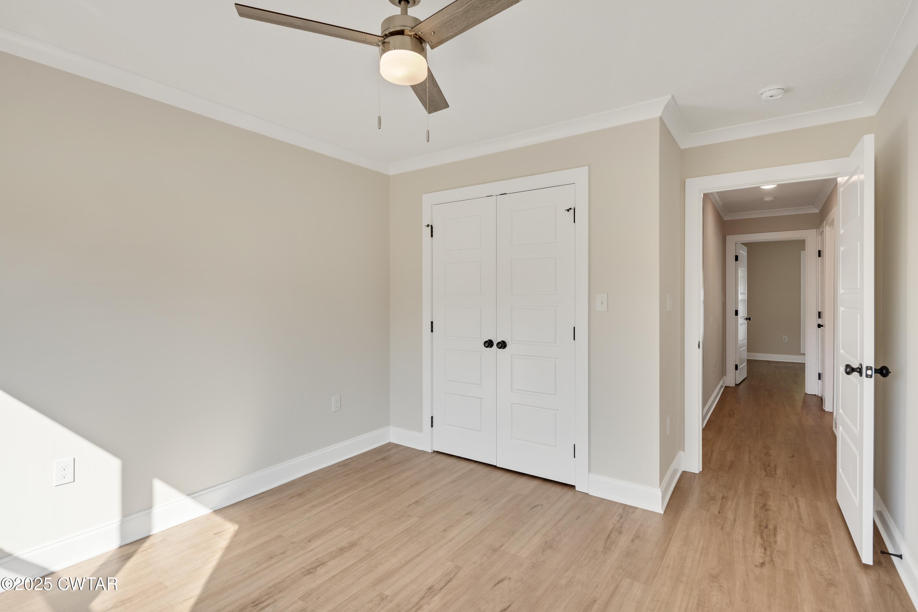 18 Kingston Crk Drive