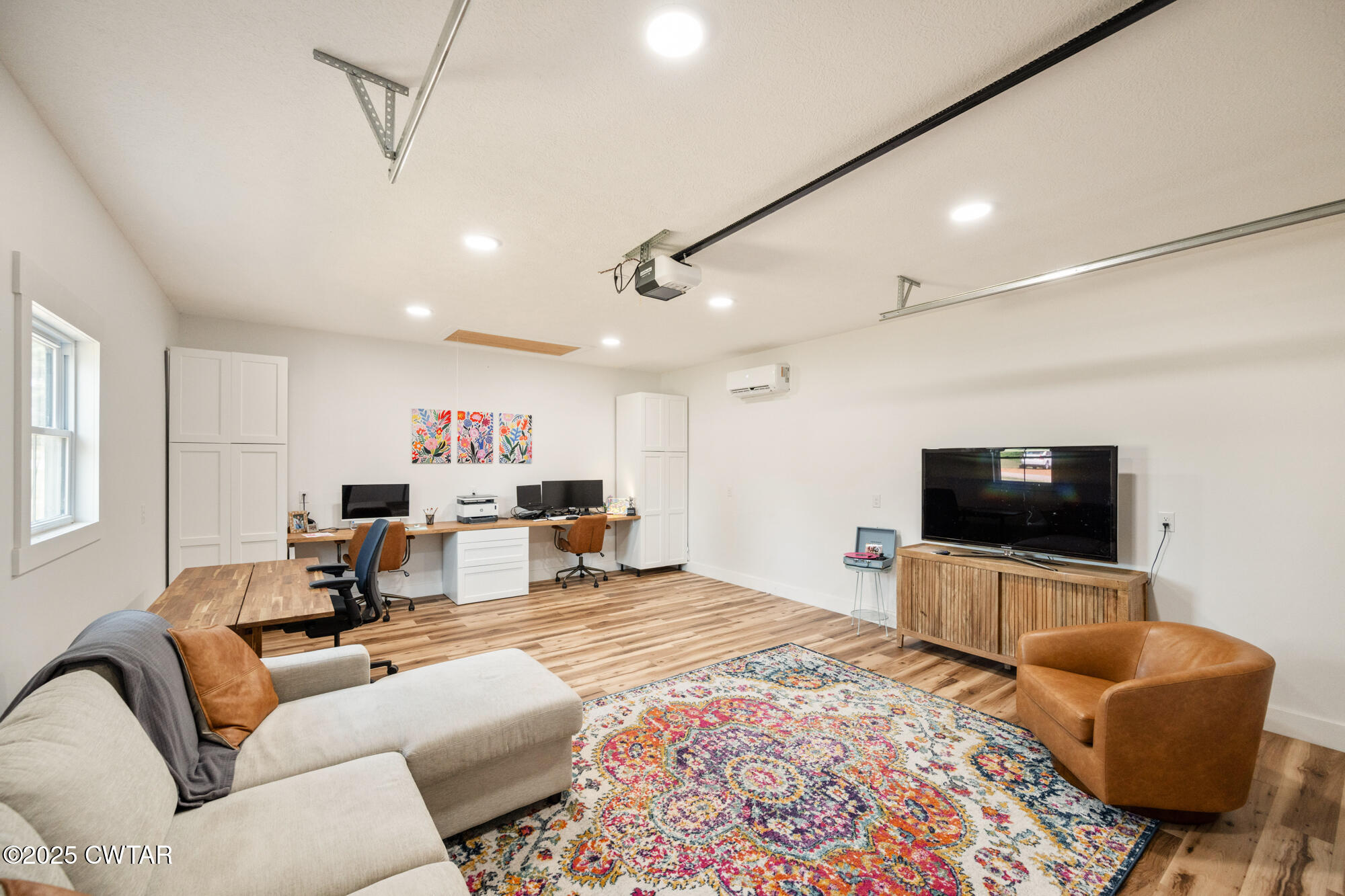 733 Tiffany Nicole Lane