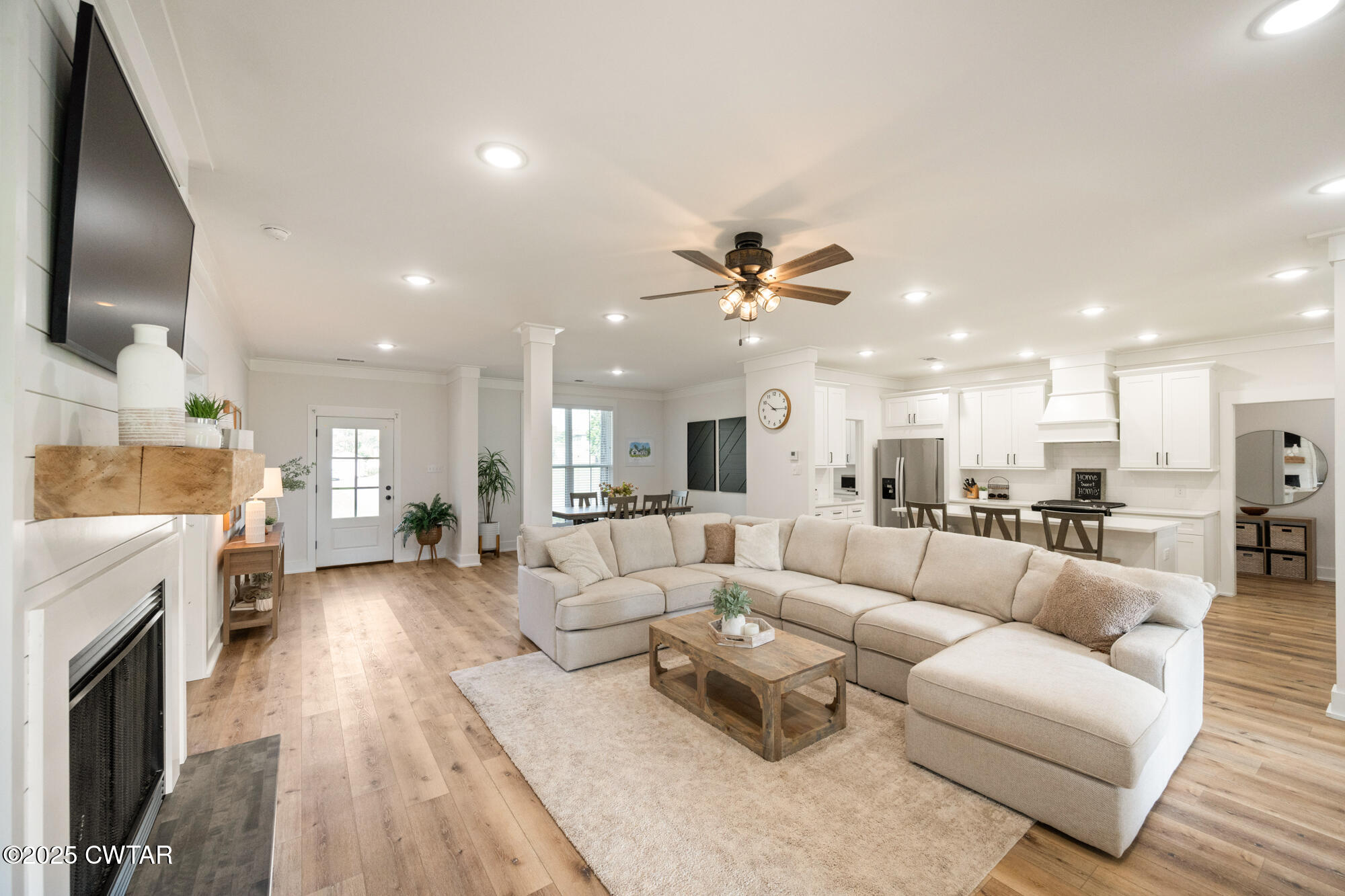 733 Tiffany Nicole Lane