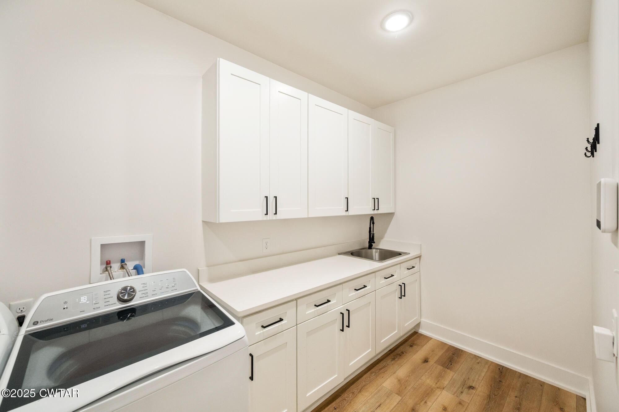 733 Tiffany Nicole Lane