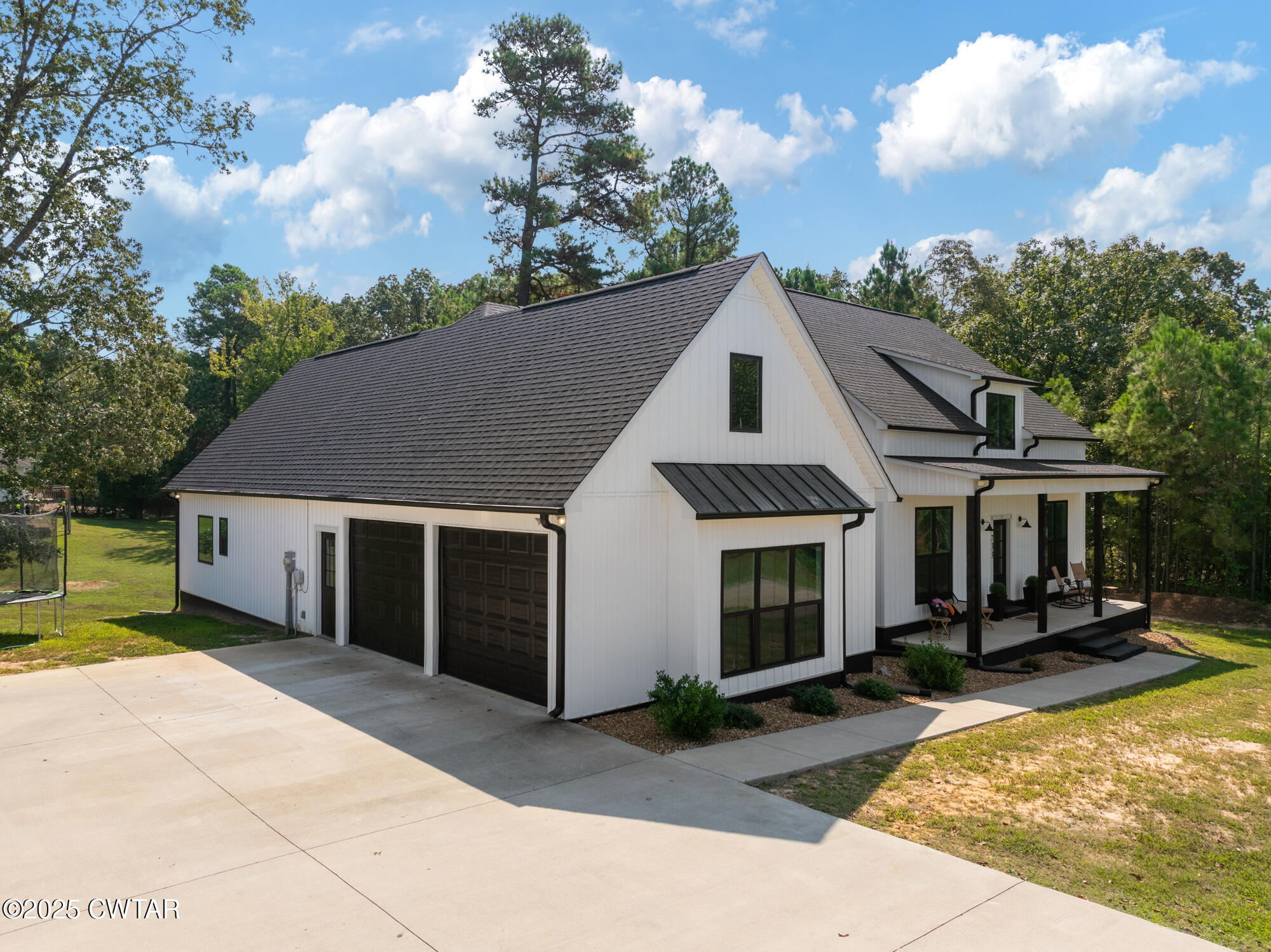 733 Tiffany Nicole Lane