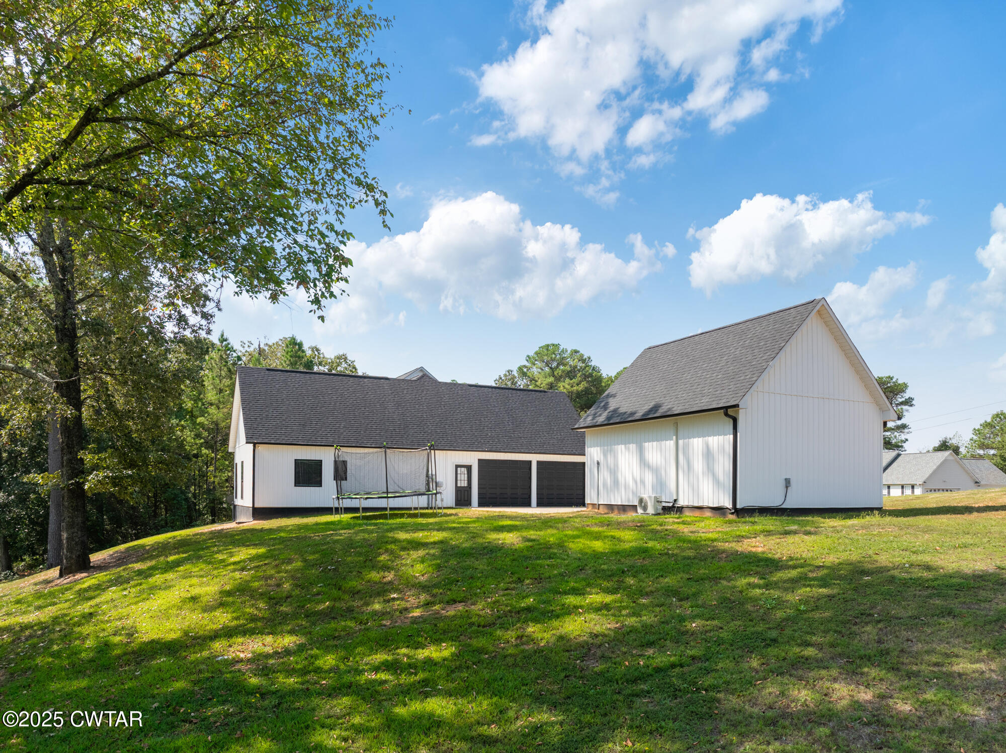 733 Tiffany Nicole Lane