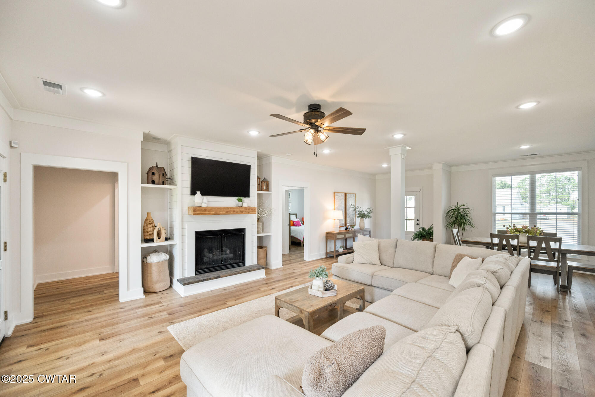 733 Tiffany Nicole Lane