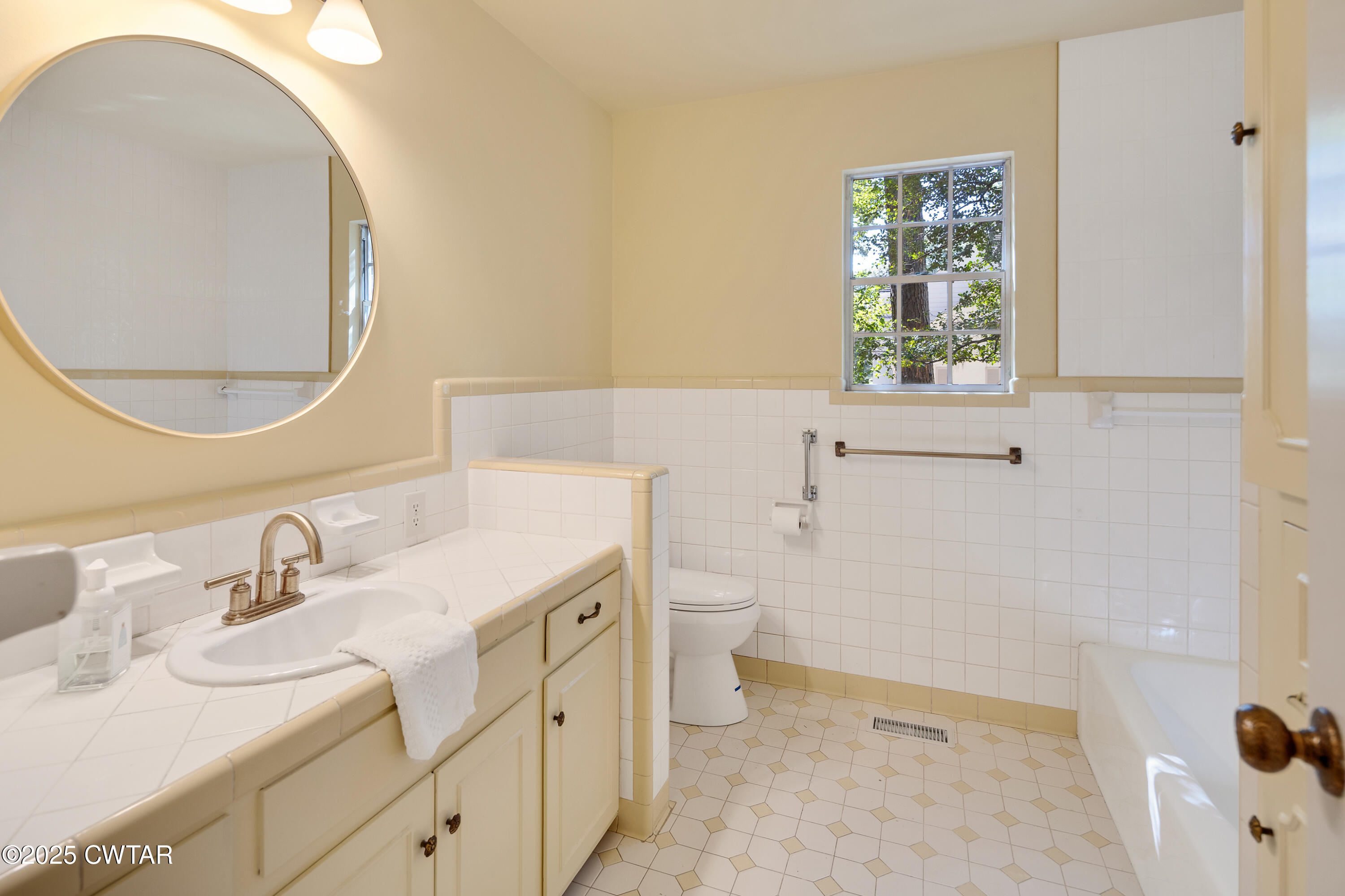 295 Honeysuckle Lane