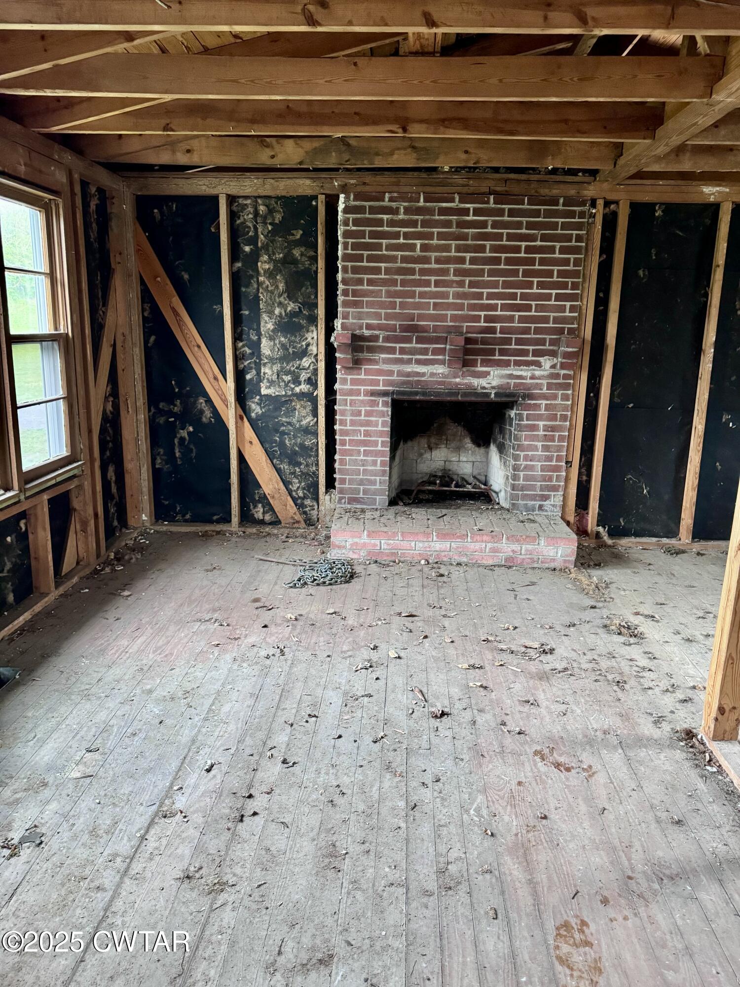 120 Lauderdale Court