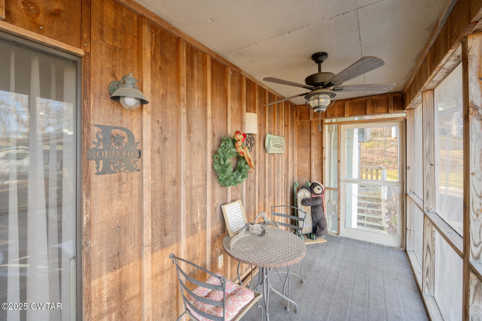 982 Lost Creek Boat Dock Road