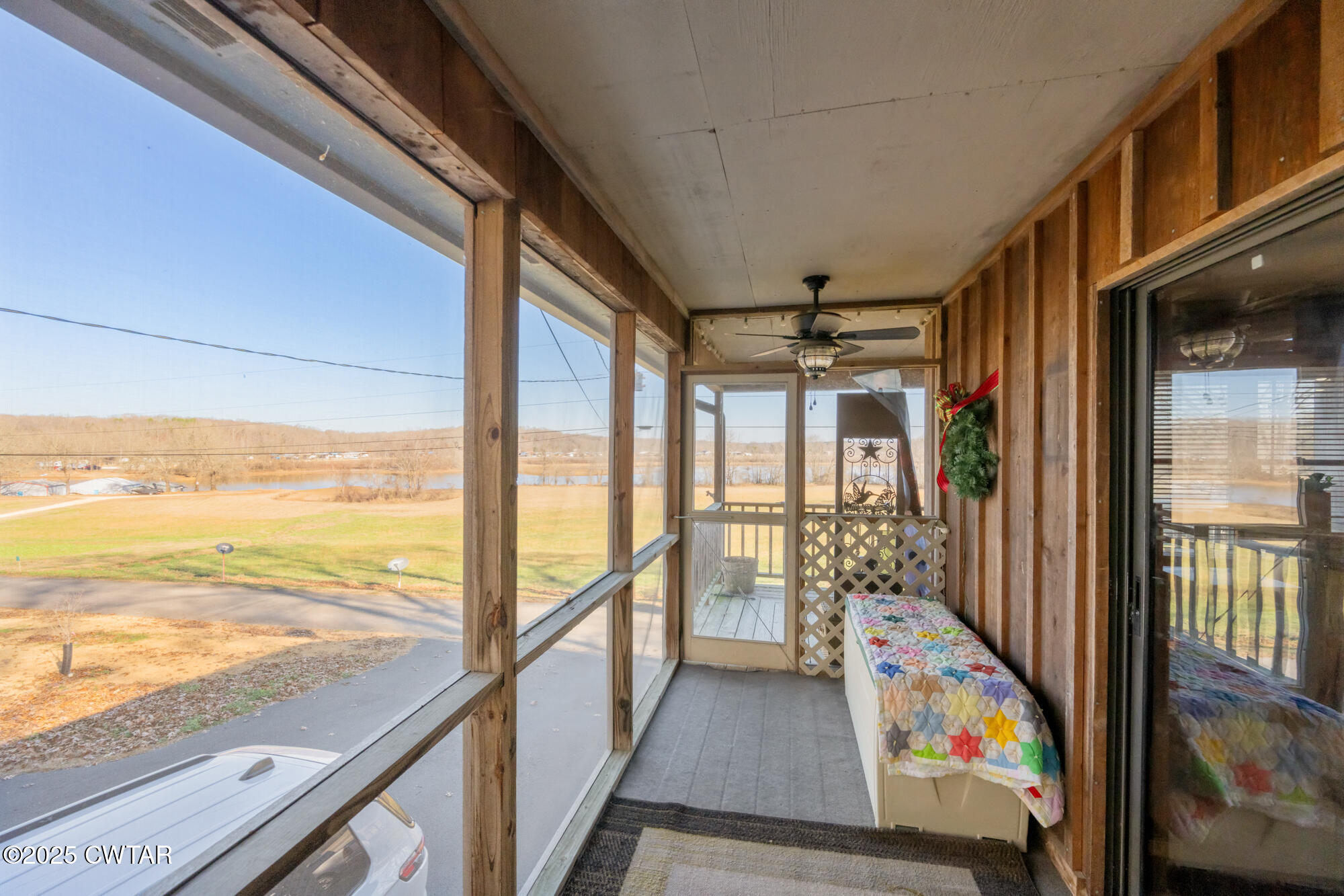 982 Lost Creek Boat Dock Road